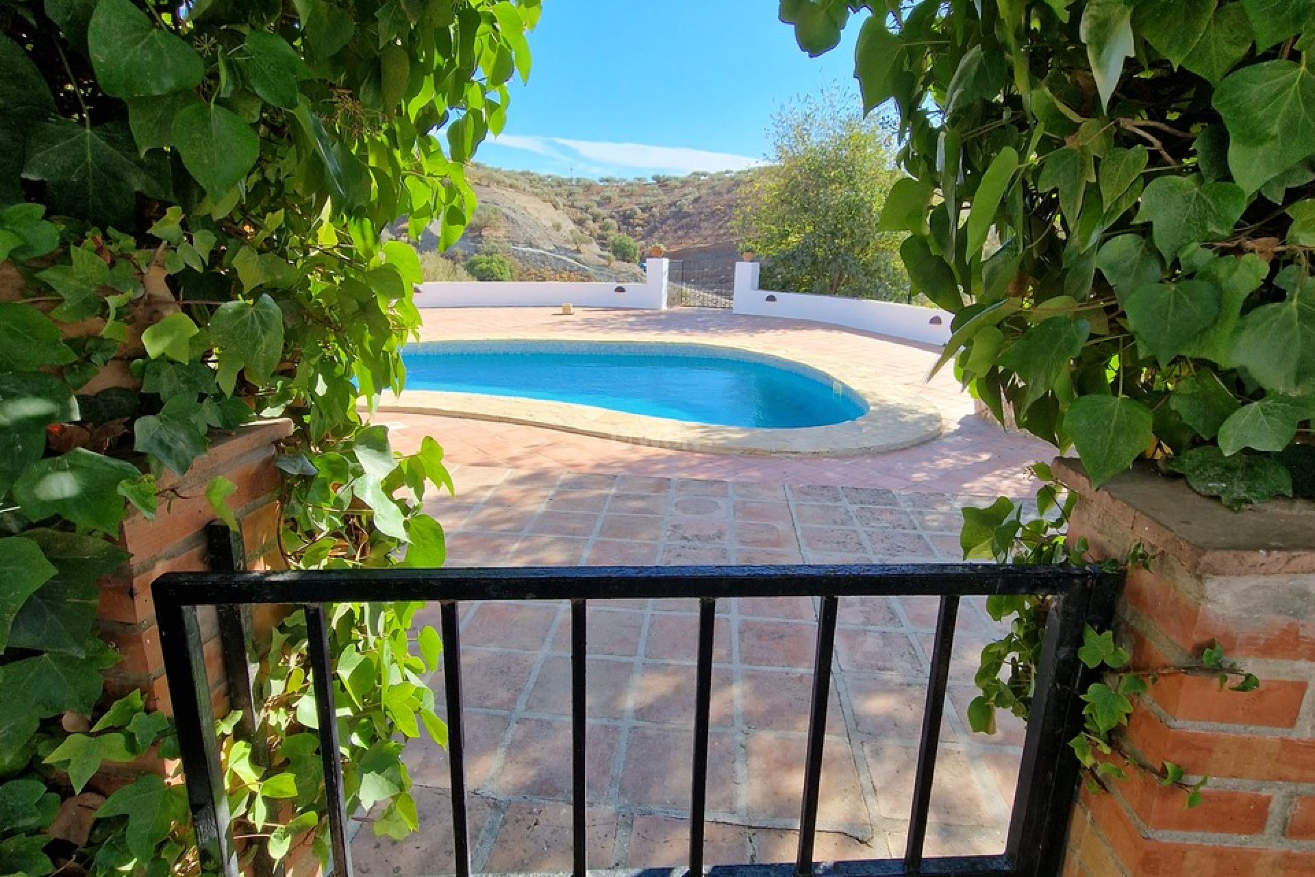 Resale - Villa - Vinuela - Inland