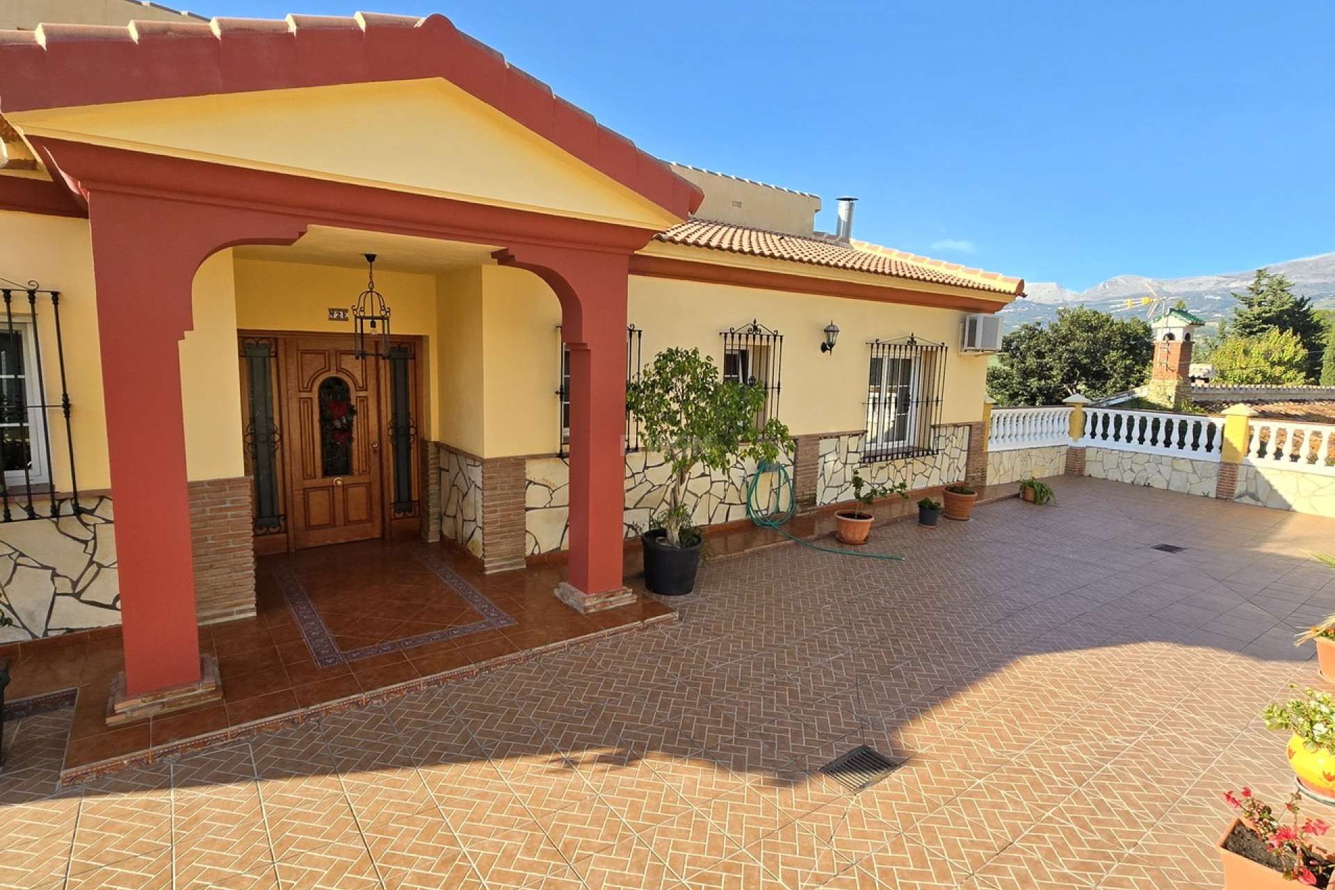 Resale - Villa - Vinuela - Inland