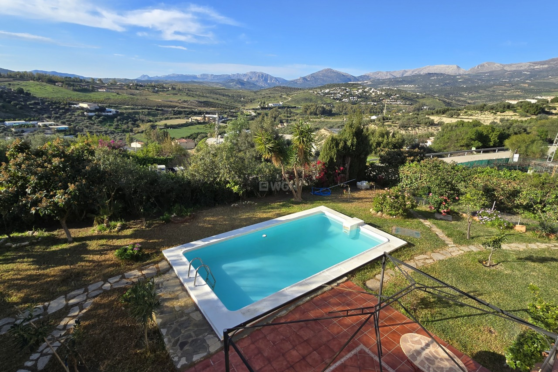 Resale - Villa - Vinuela - Inland