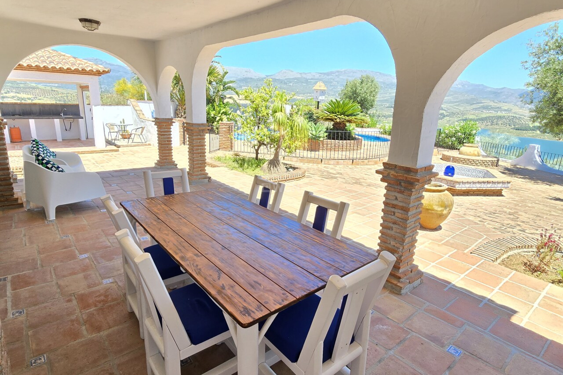 Resale - Villa - Vinuela - Inland