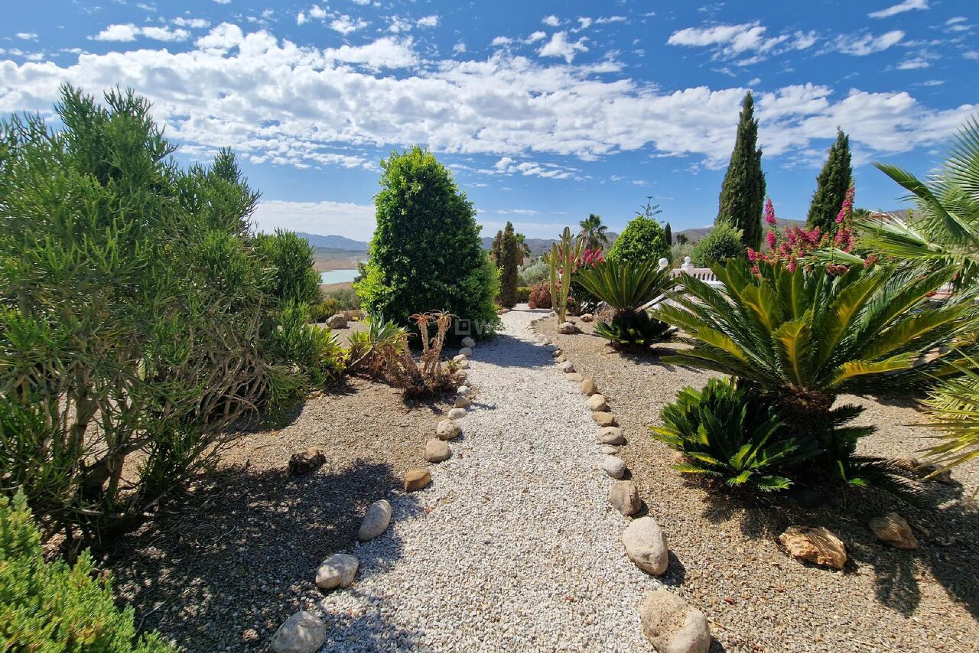 Resale - Villa - Vinuela - Inland