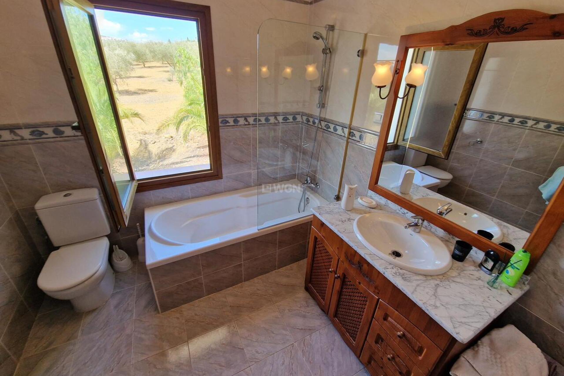 Resale - Villa - Vinuela - Inland