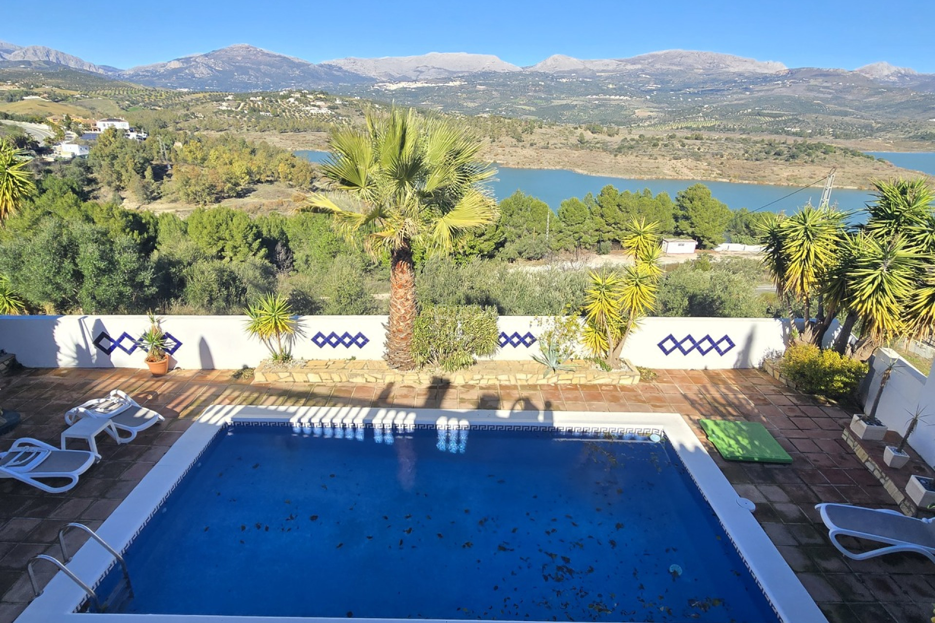 Resale - Villa - Vinuela - Inland