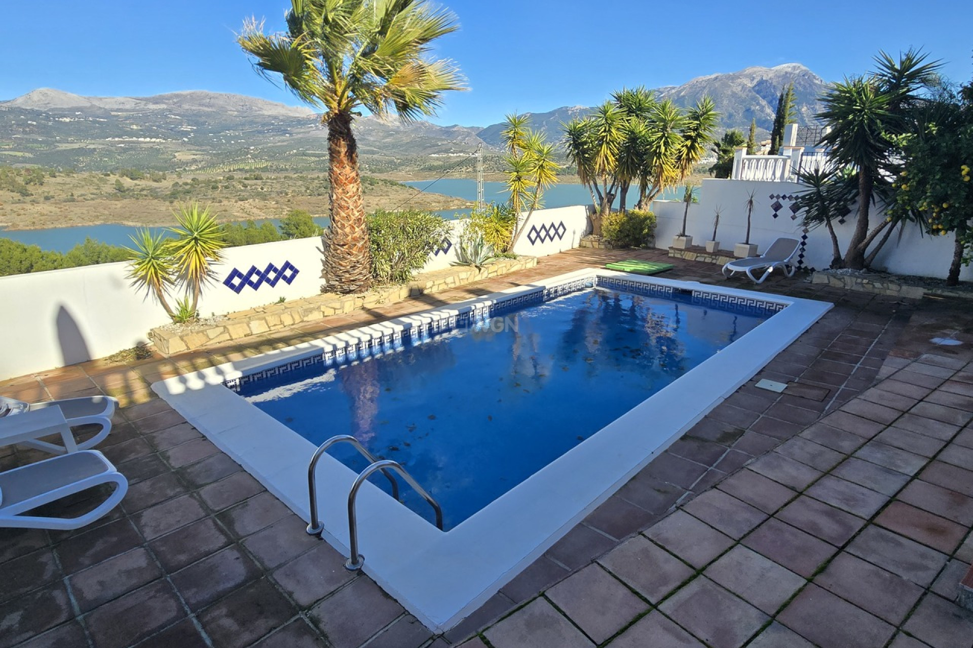Resale - Villa - Vinuela - Inland
