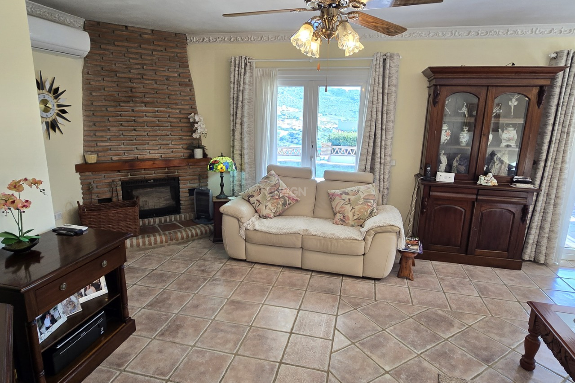 Resale - Villa - Vinuela - Inland