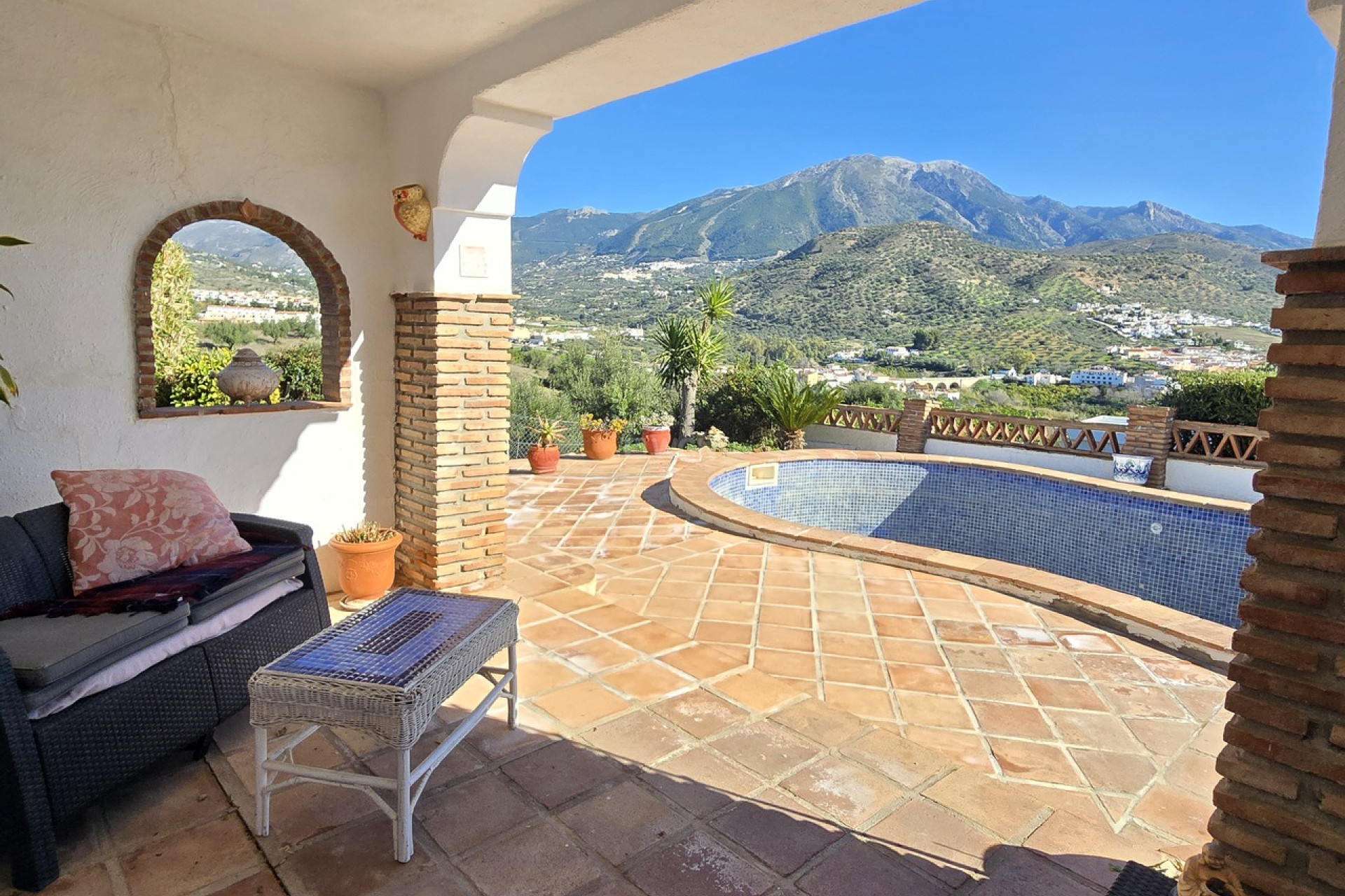 Resale - Villa - Vinuela - Inland