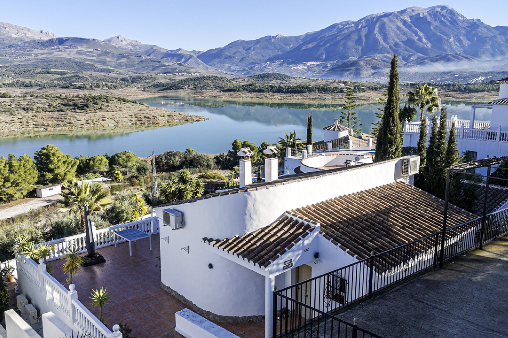 Resale - Villa - Vinuela - Inland