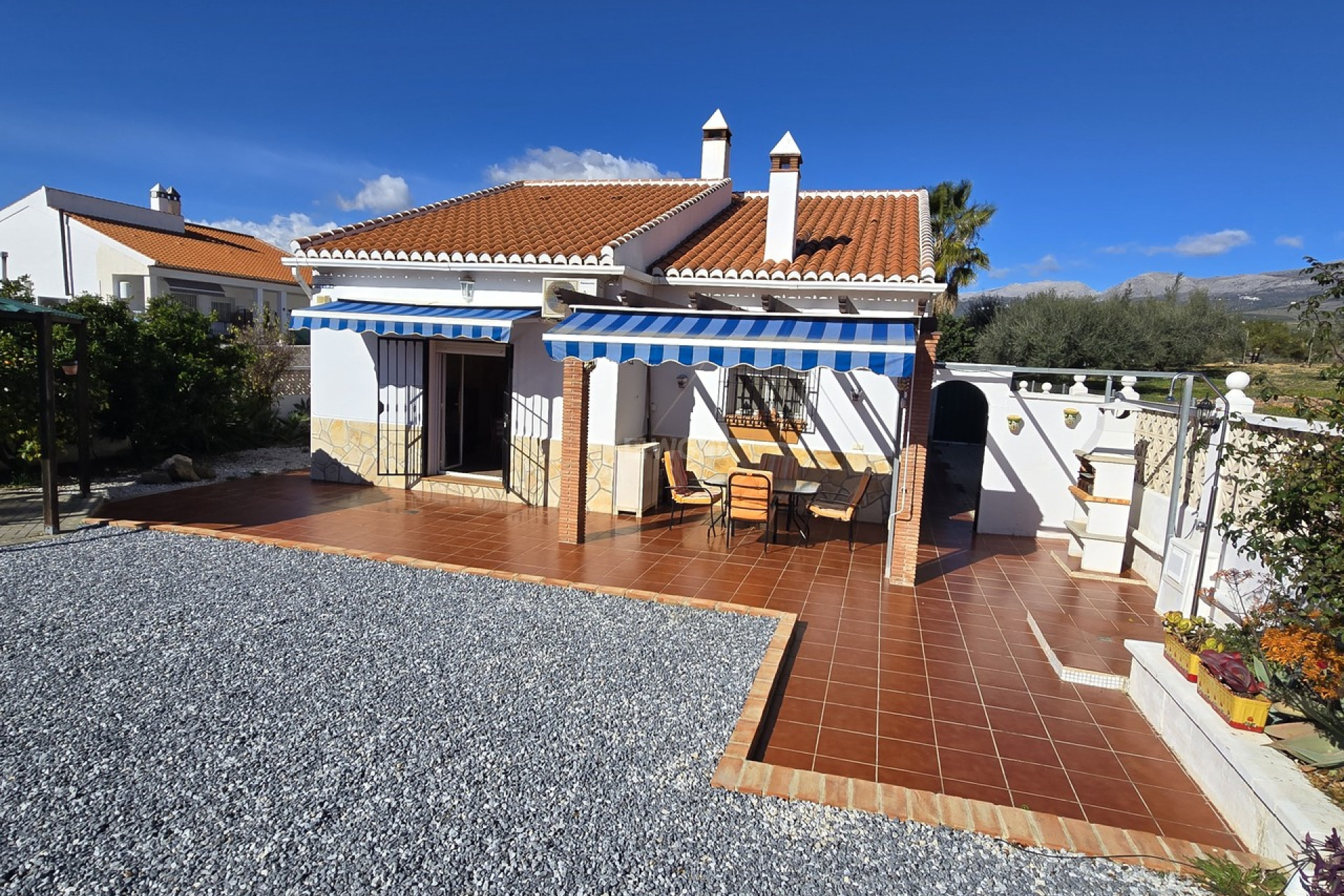 Resale - Villa - Vinuela - Inland