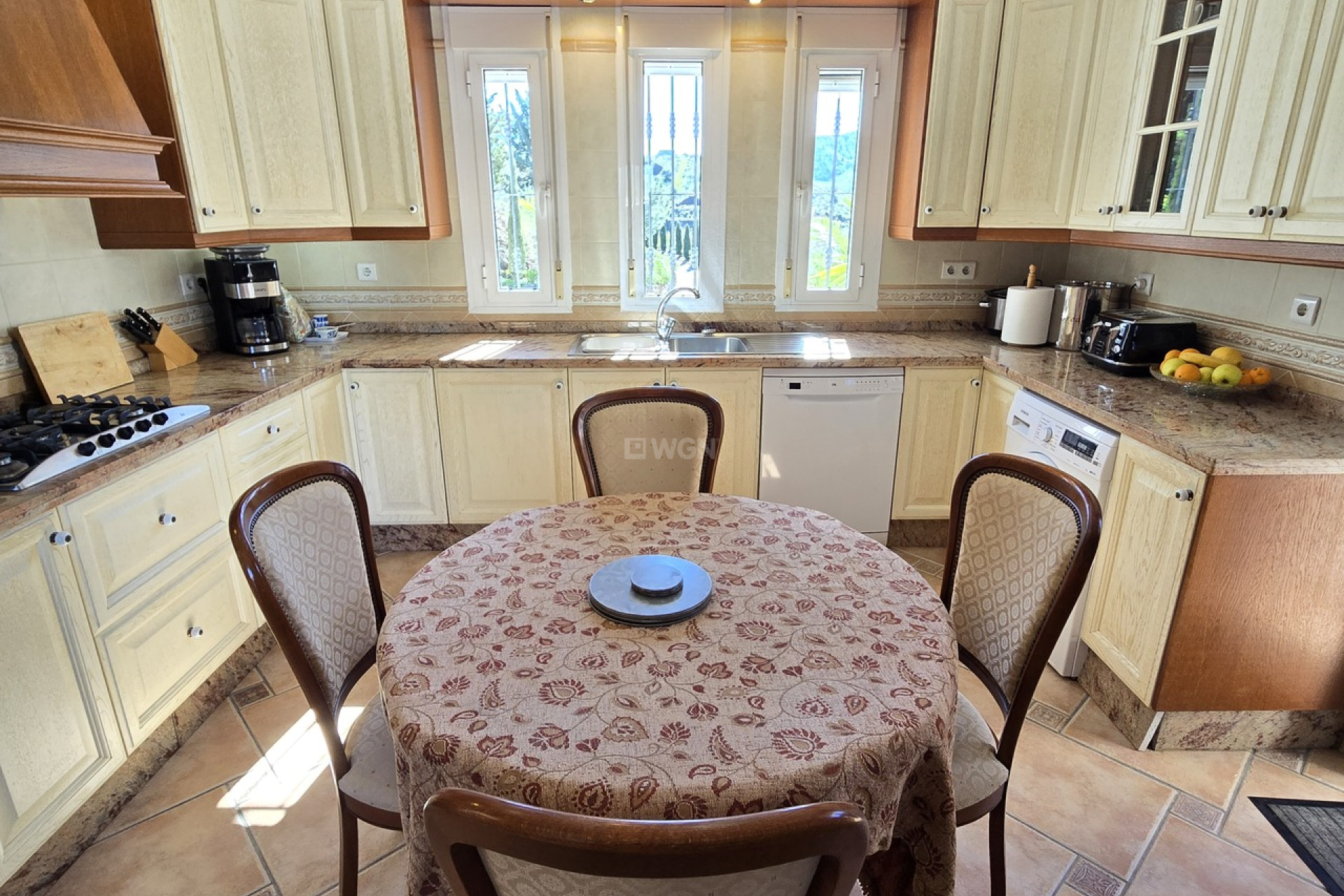 Resale - Villa - Vinuela - Inland