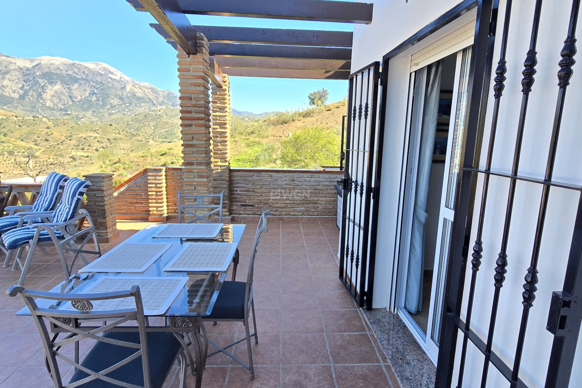 Resale - Villa - Vinuela - Inland