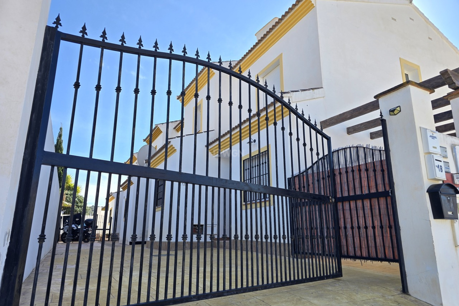 Resale - Villa - Vinuela - Inland