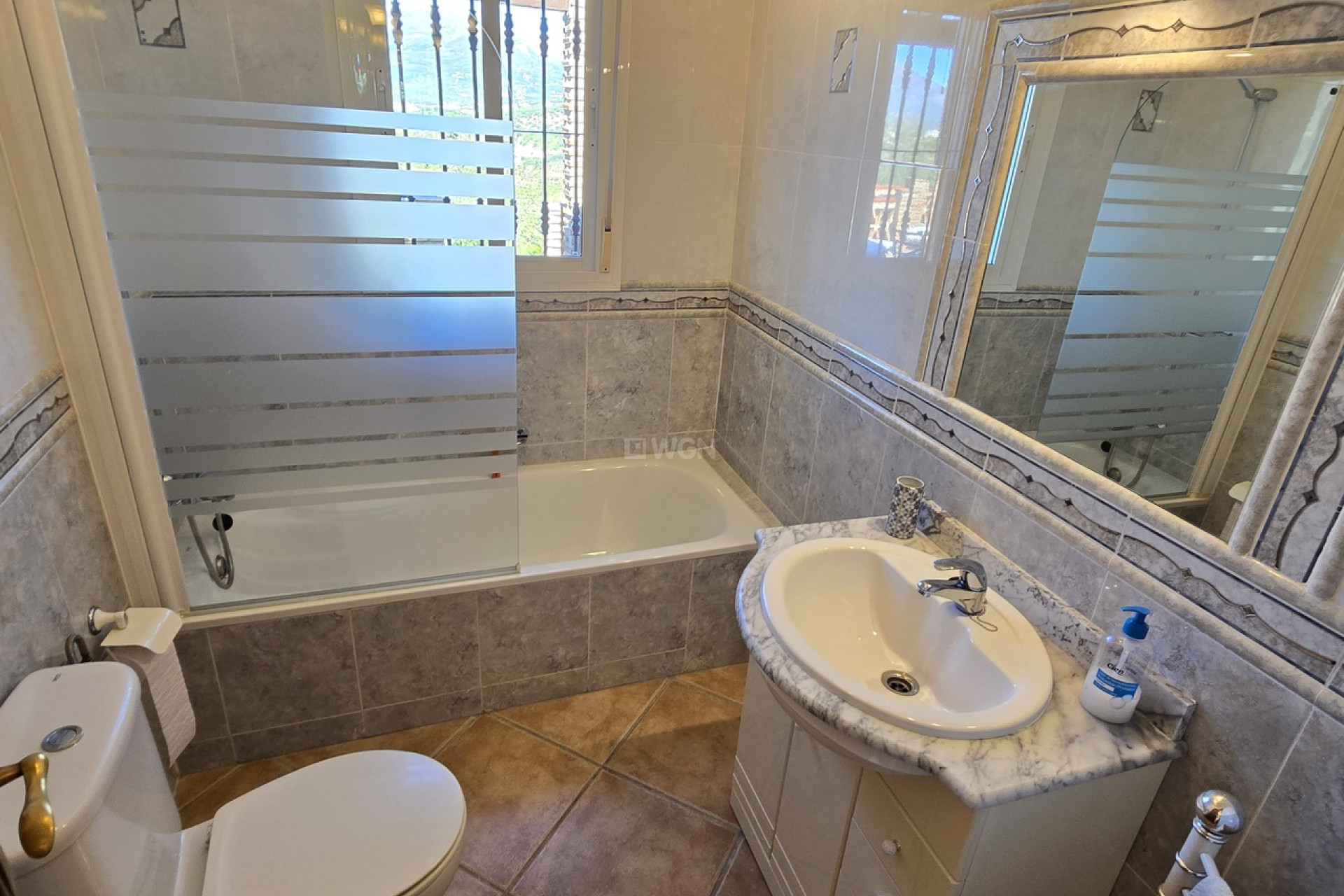 Resale - Villa - Vinuela - Inland