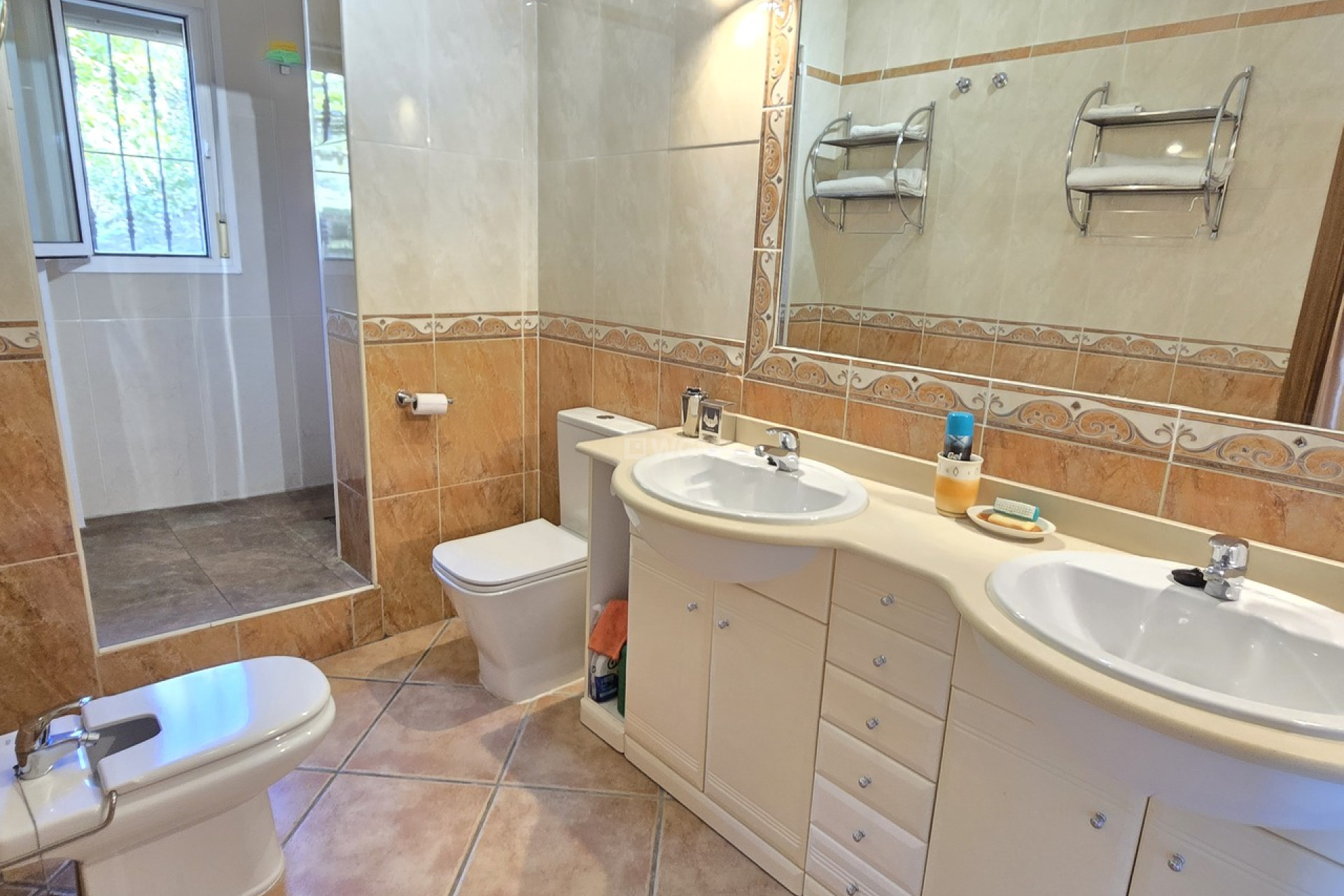 Resale - Villa - Vinuela - Inland