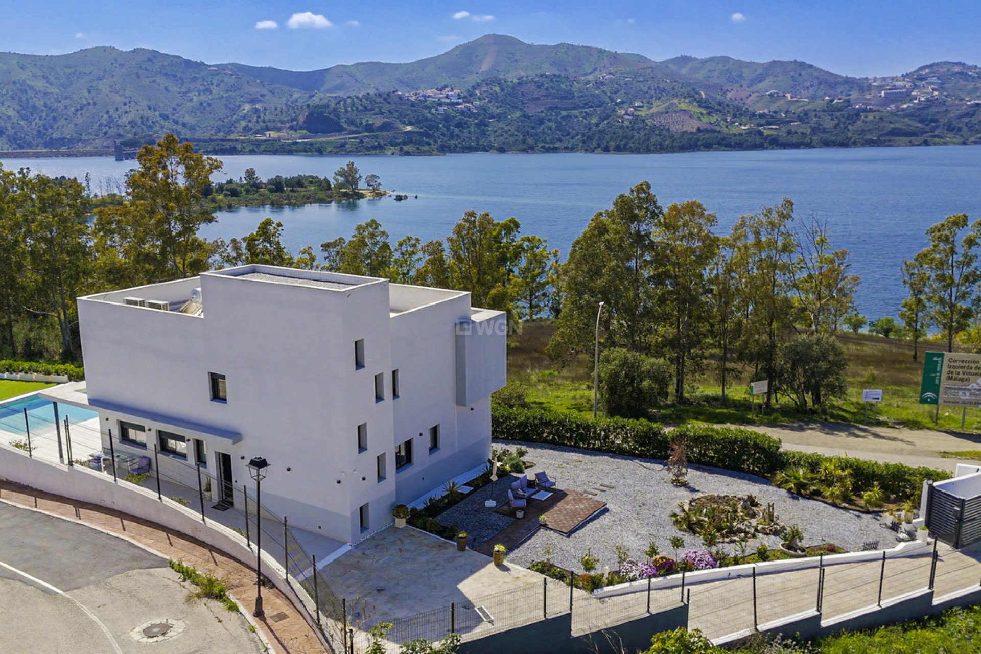 Resale - Villa - Vinuela - Inland