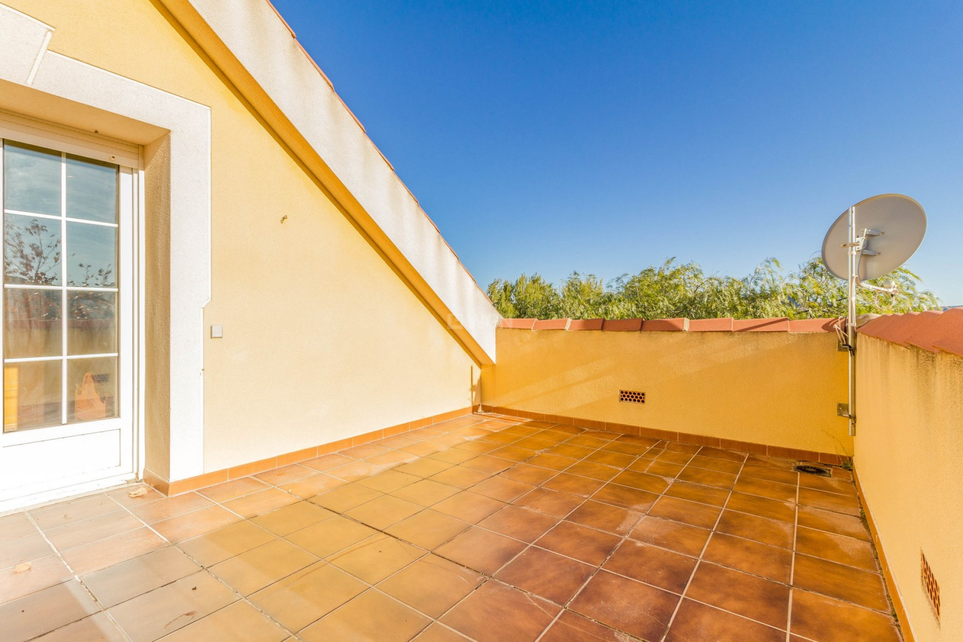 Resale - Villa - Yecla - Inland