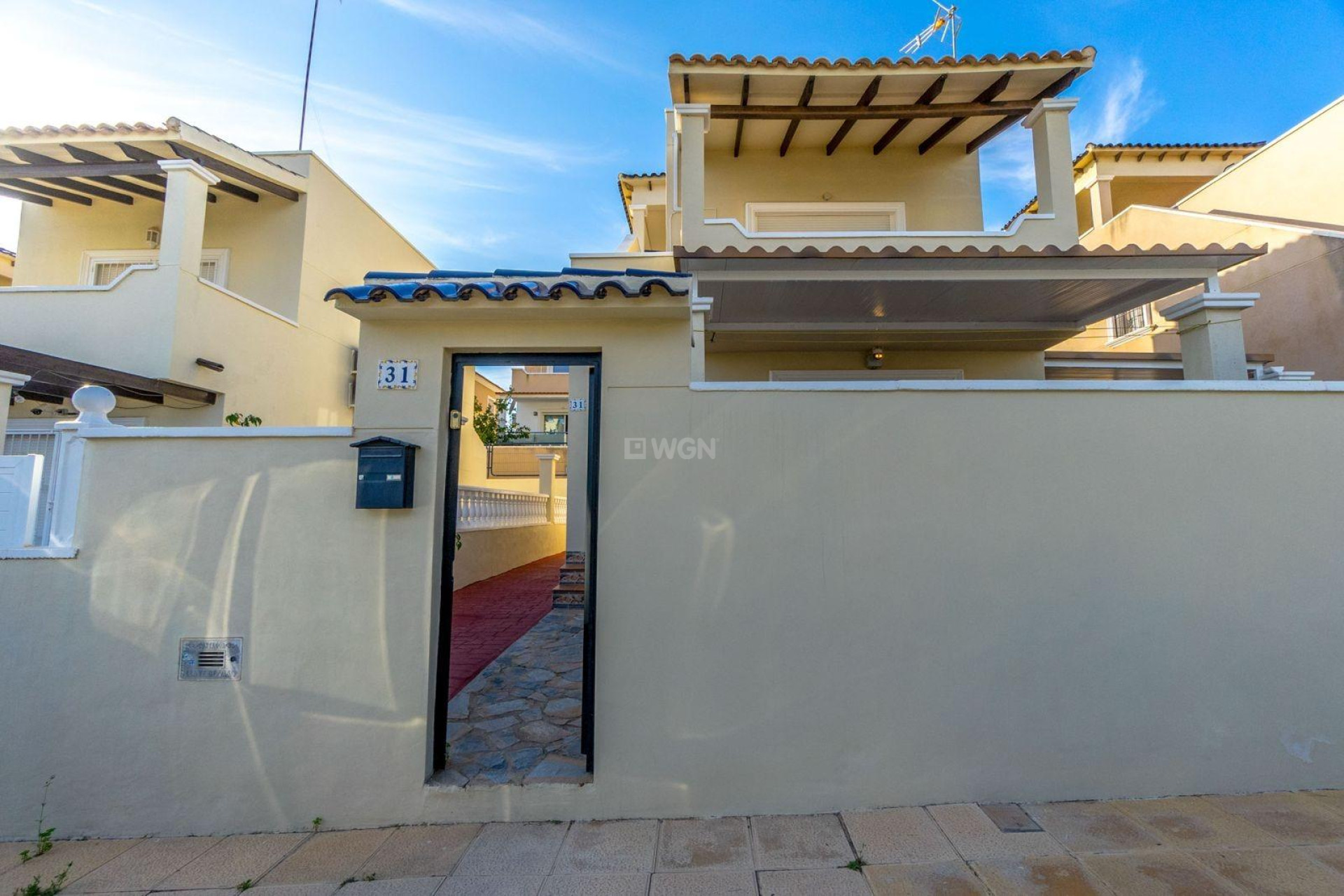 Reventa - Adosado - San Miguel de Salinas - El Galán
