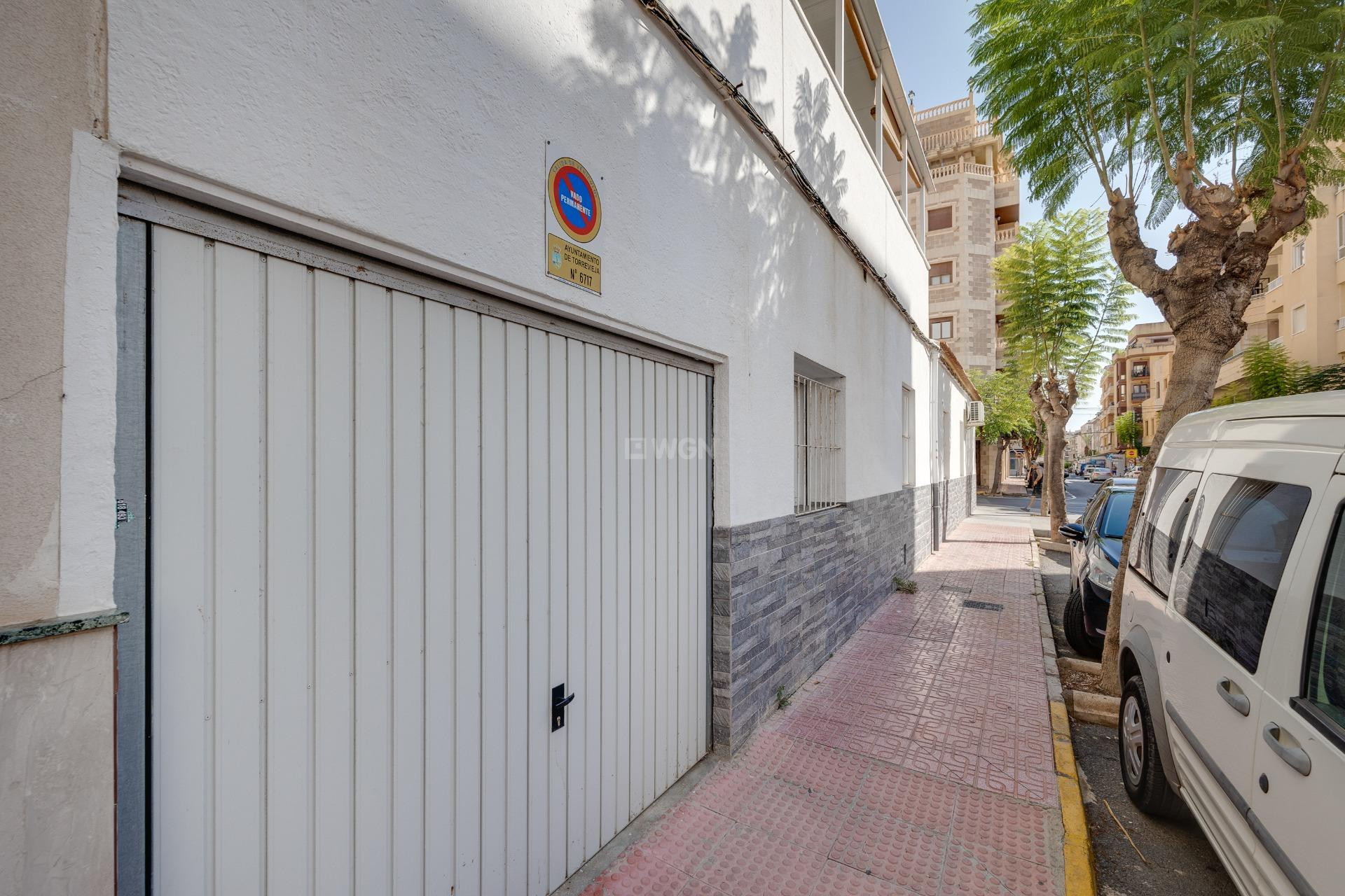 Reventa - Adosado - Torrevieja - Centro