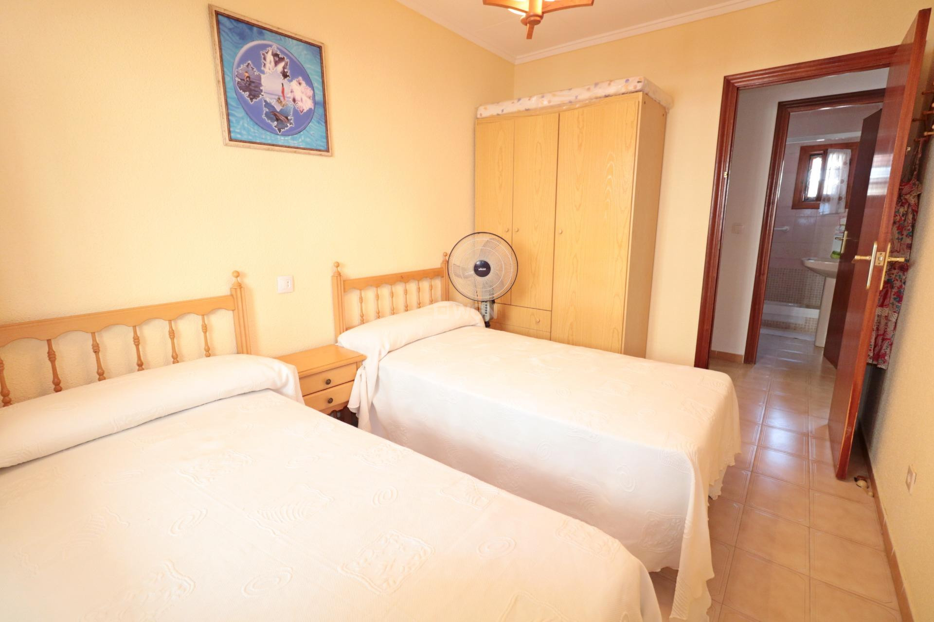 Reventa - Adosado - Torrevieja - Playa De Los Naufragos
