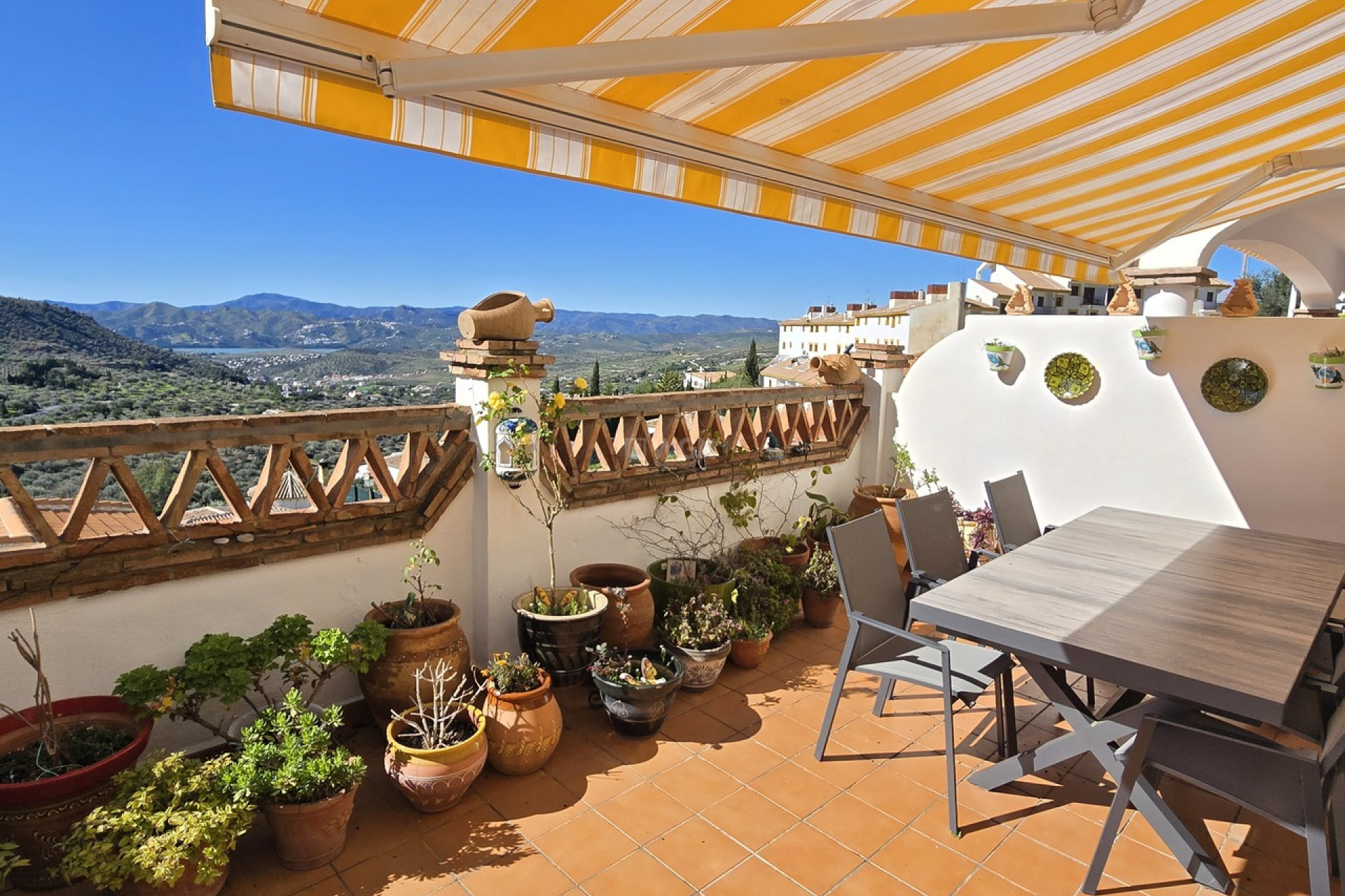 Reventa - Apartamento / piso - Alcaucín - Inland