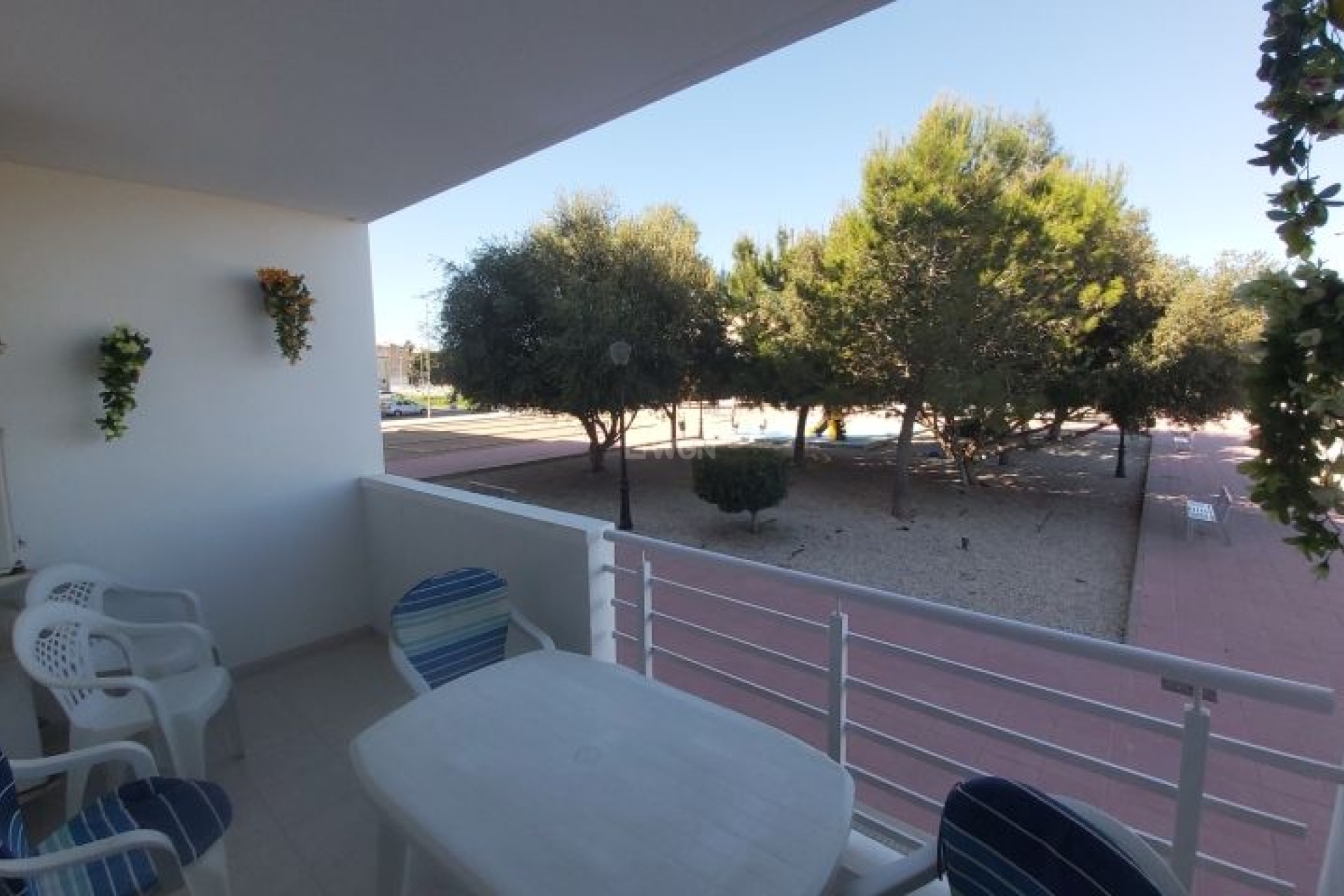 Reventa - Apartamento / piso - Almoradí - Inland