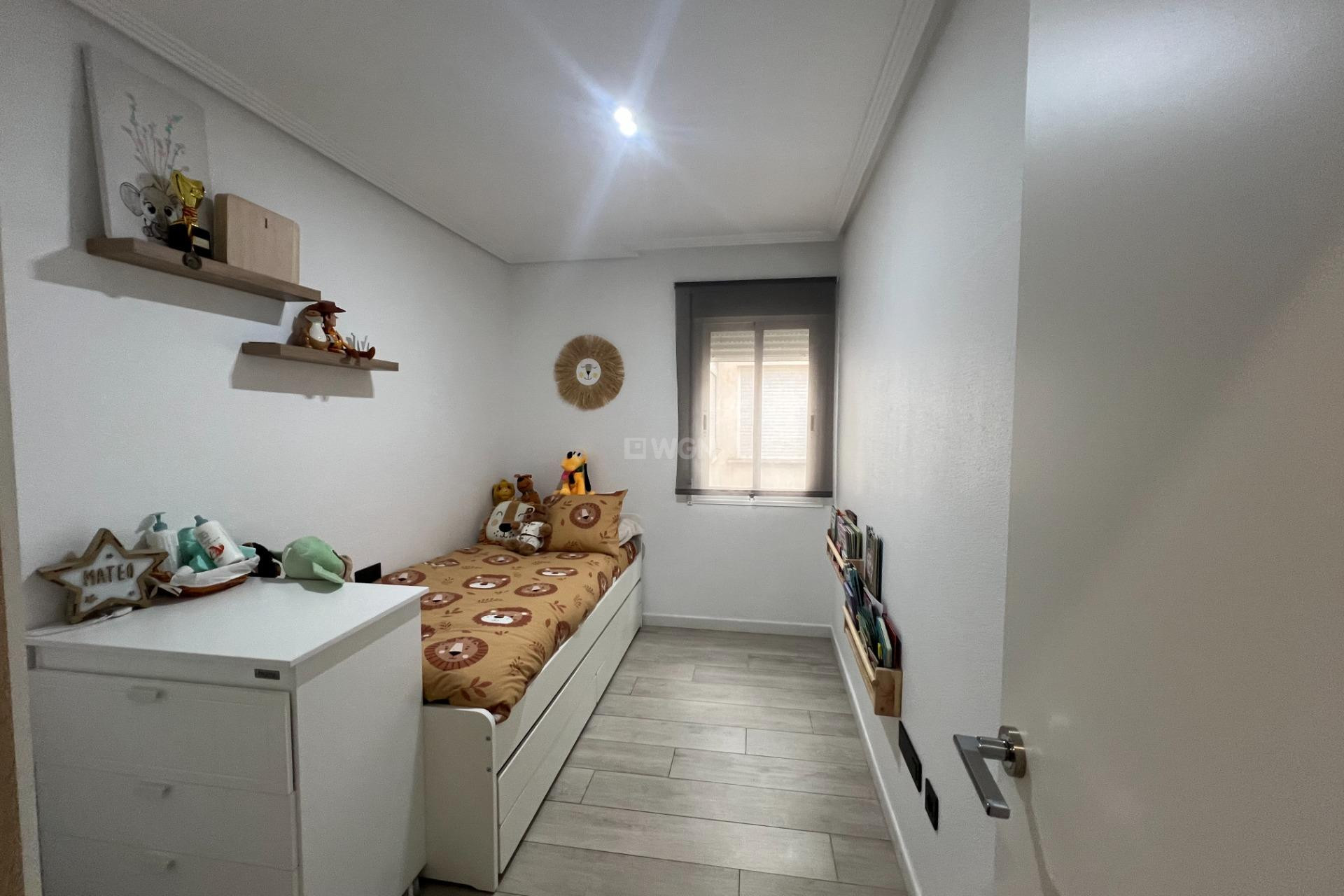 Reventa - Apartamento / piso - Dolores - Comunidad Valenciana