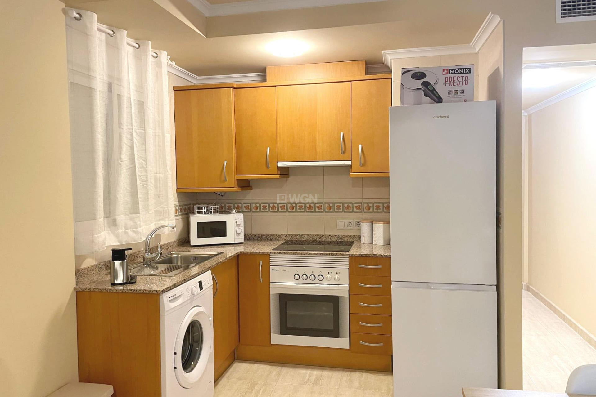 Reventa - Apartamento / piso - Guardamar del Segura - Puerto Deportivo