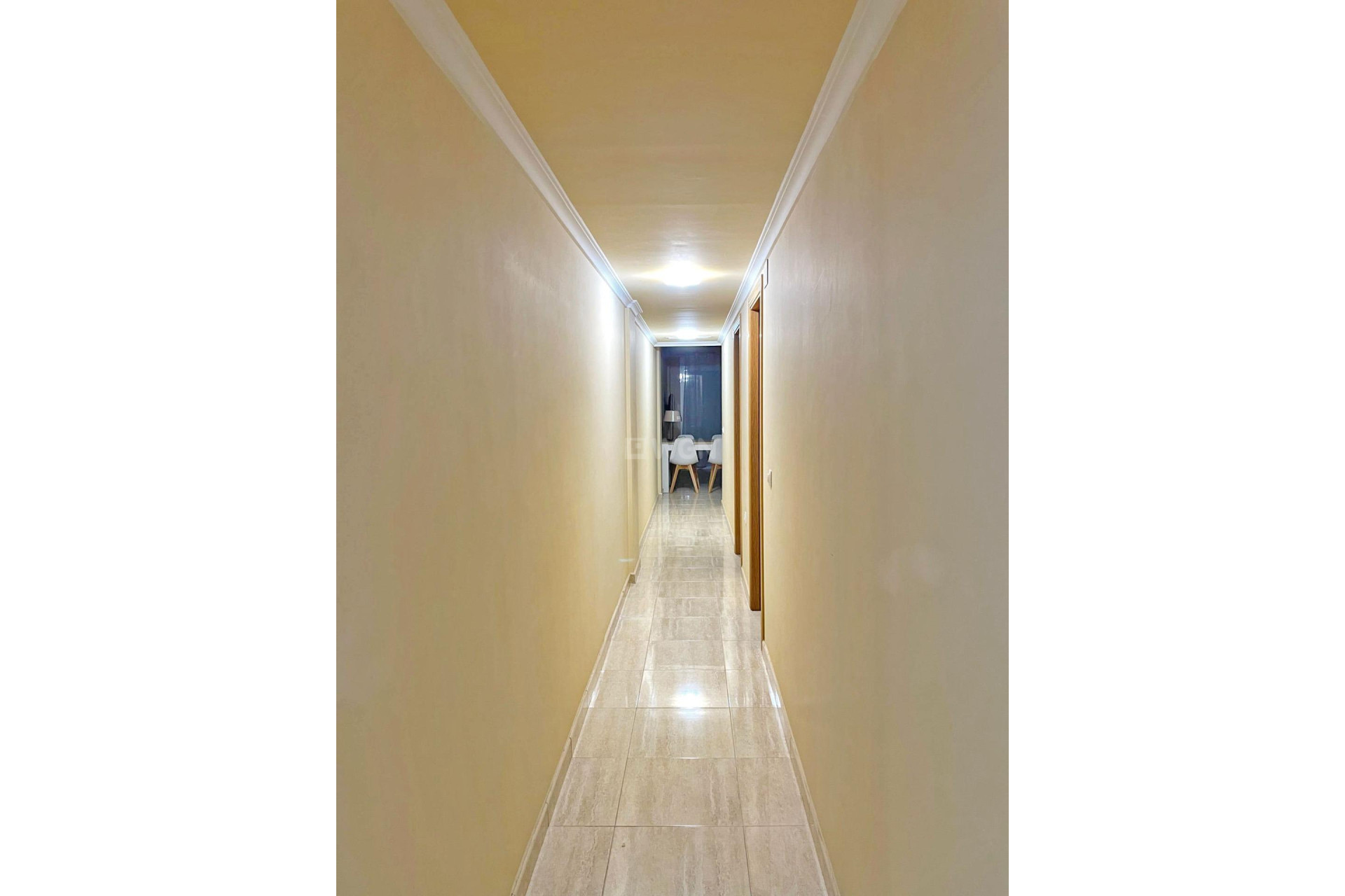 Reventa - Apartamento / piso - Guardamar del Segura - Puerto Deportivo