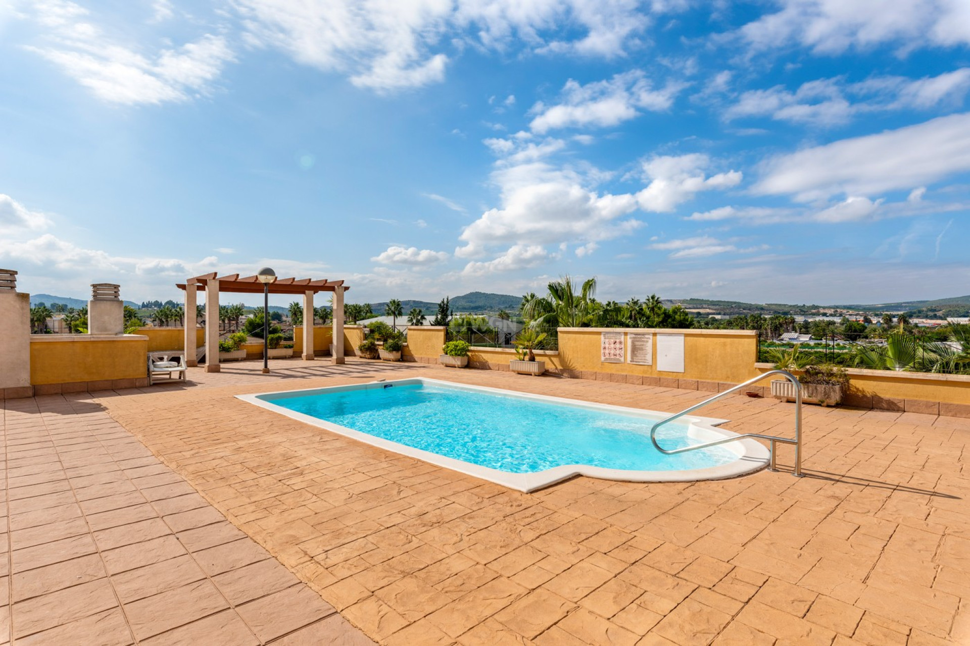 Reventa - Apartamento / piso - Jacarilla - Inland