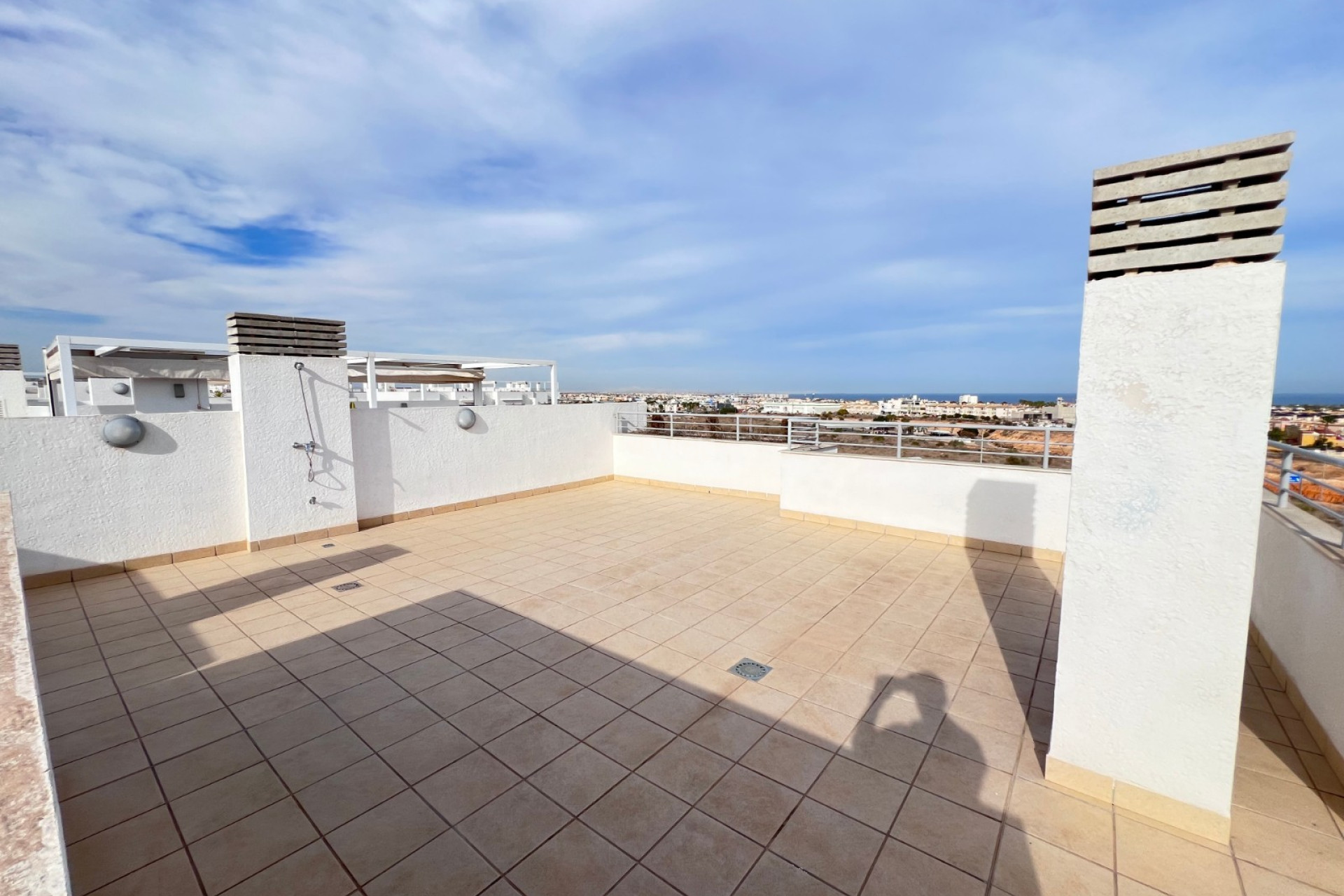 Reventa - Apartamento / piso - Lomas De Campoamor - Inland