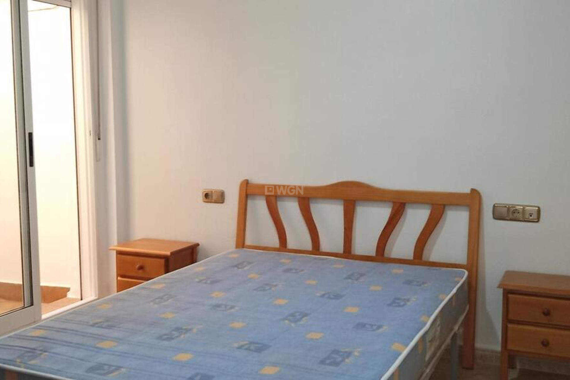 Reventa - Apartamento / piso - Los Montesinos - PUEBLO CENTRO