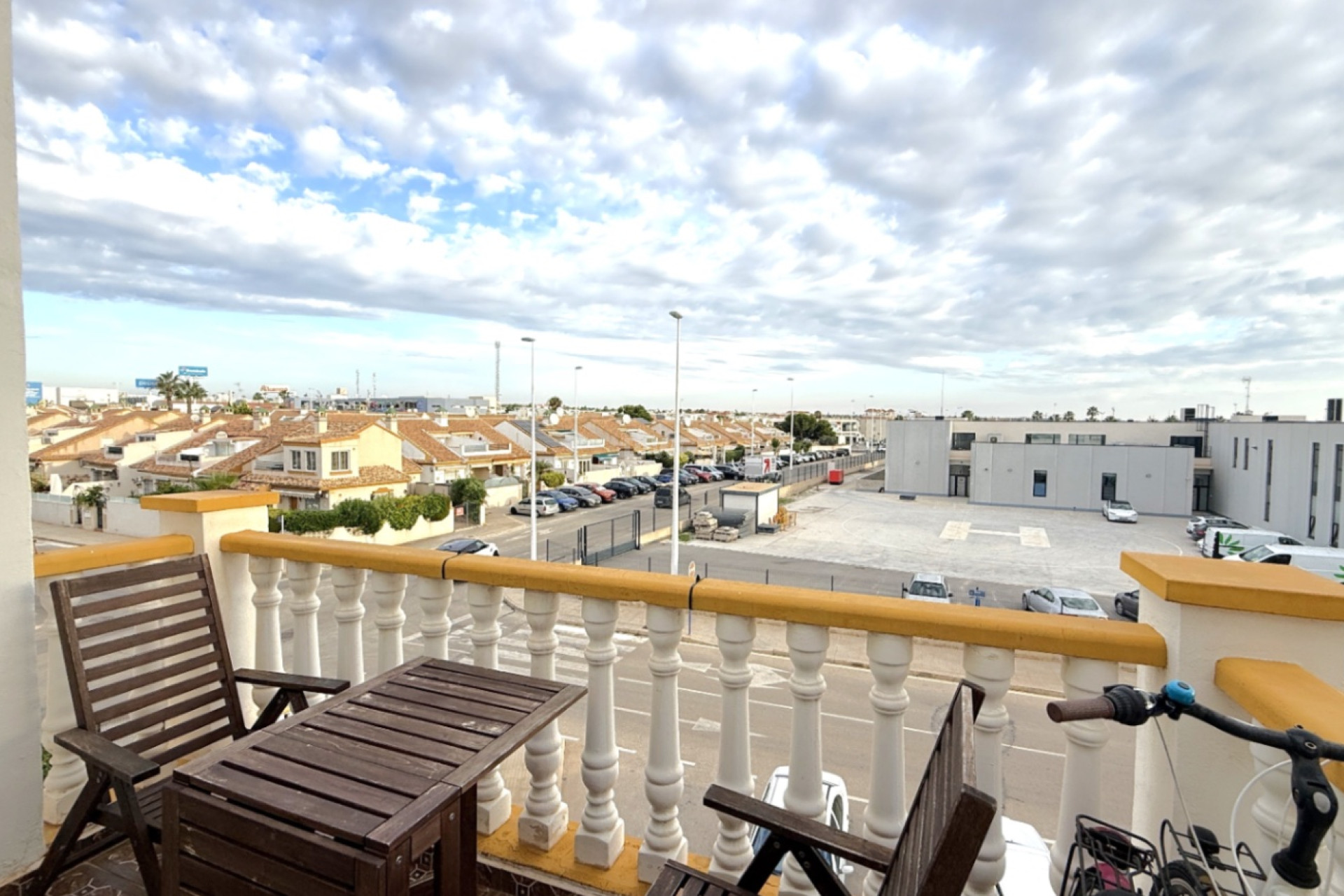 Reventa - Apartamento / piso - Orihuela - Inland