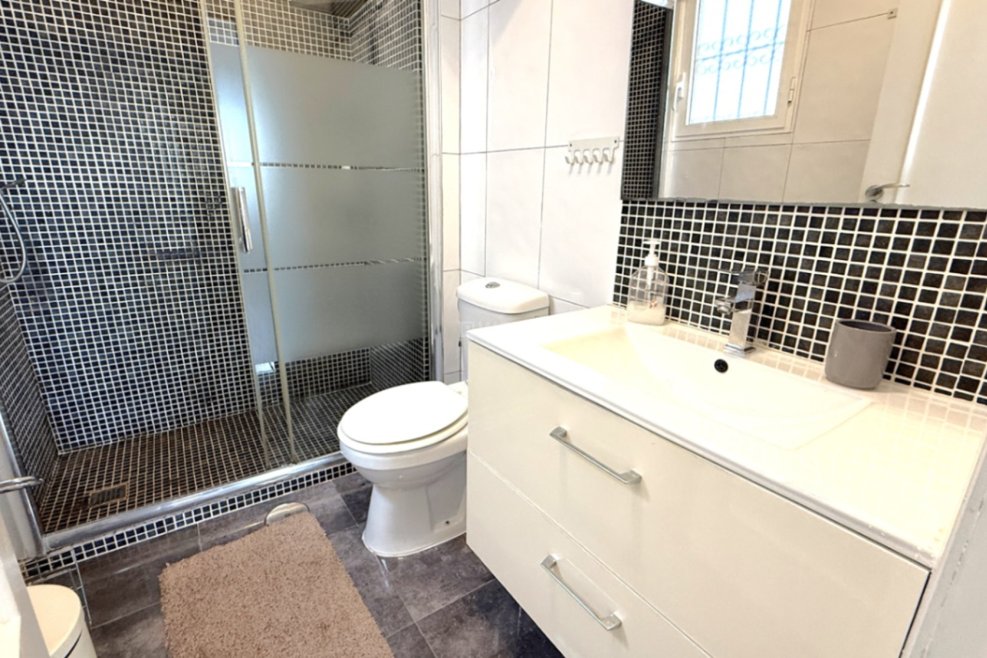 Reventa - Apartamento / piso - Orihuela - Inland