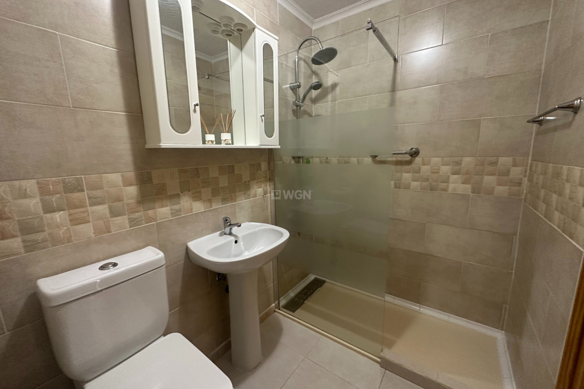 Reventa - Apartamento / piso - Orihuela - Inland