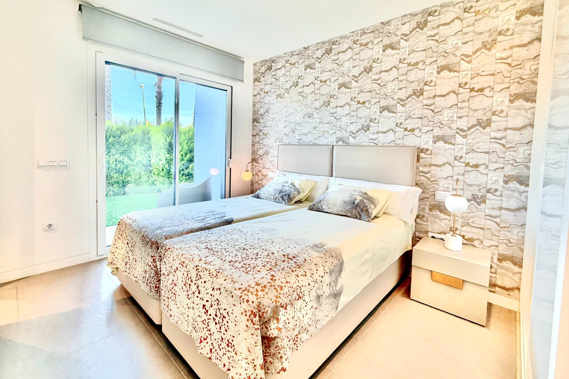 Reventa - Apartamento / piso - Orihuela - Las Colinas Golf