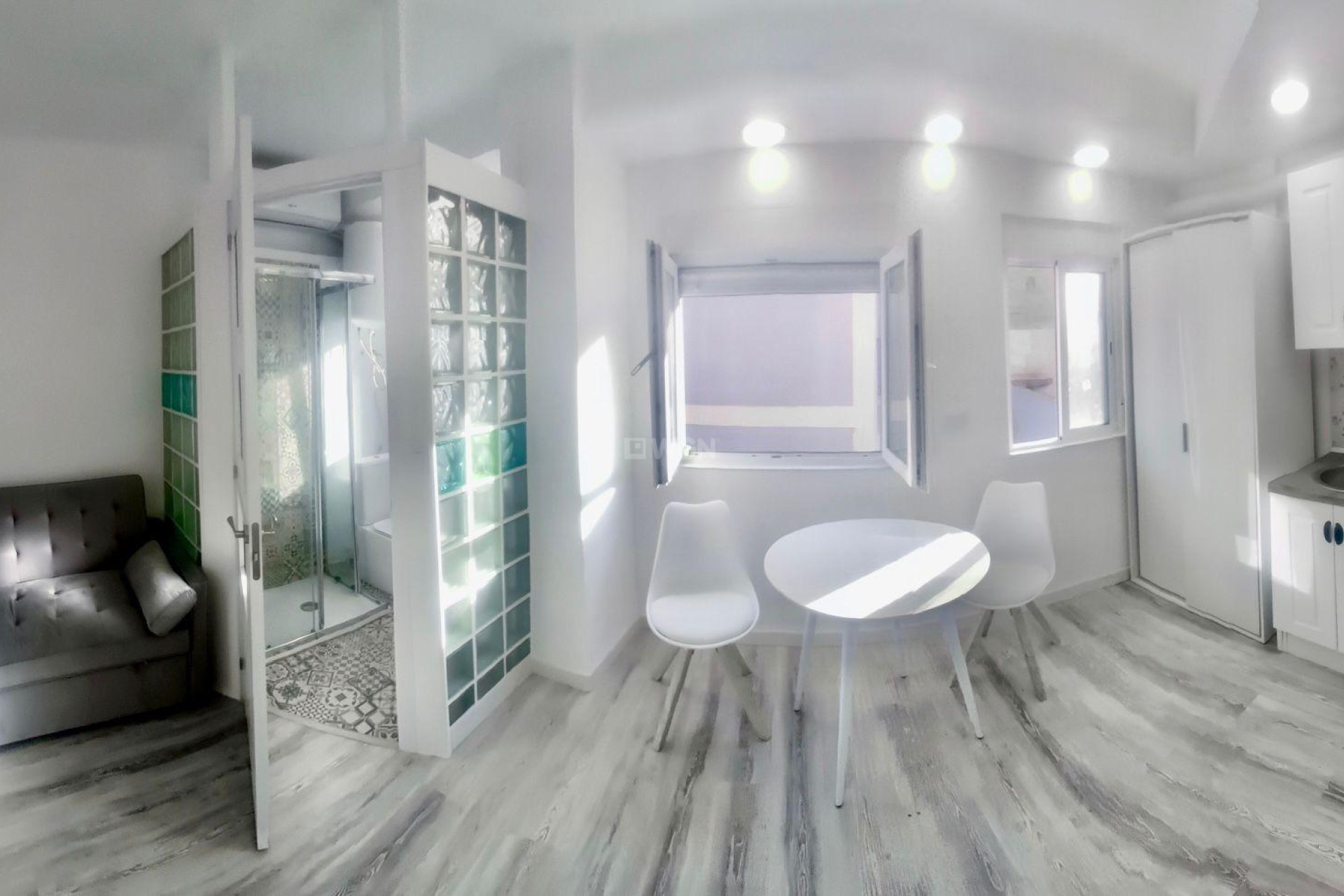 Reventa - Apartamento / piso - Orihuela - Orihuela Ciudad