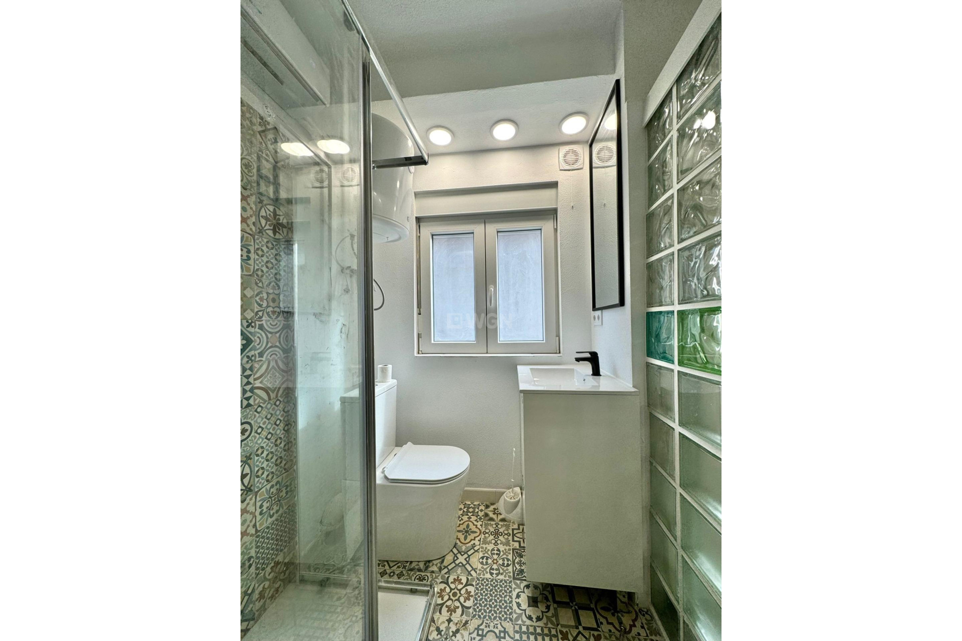 Reventa - Apartamento / piso - Orihuela - Orihuela Ciudad