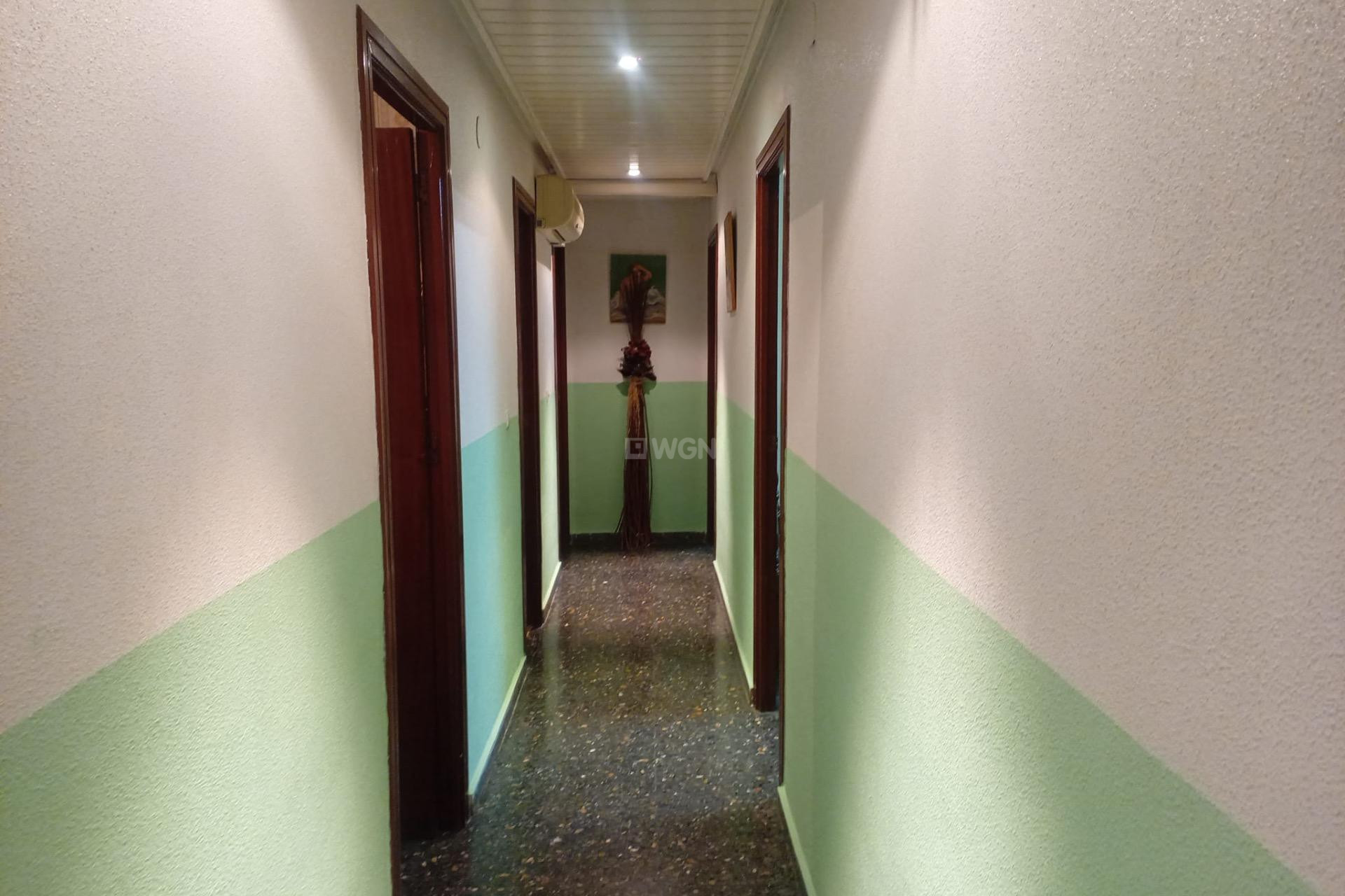 Reventa - Apartamento / piso - Orihuela - Orihuela Ciudad