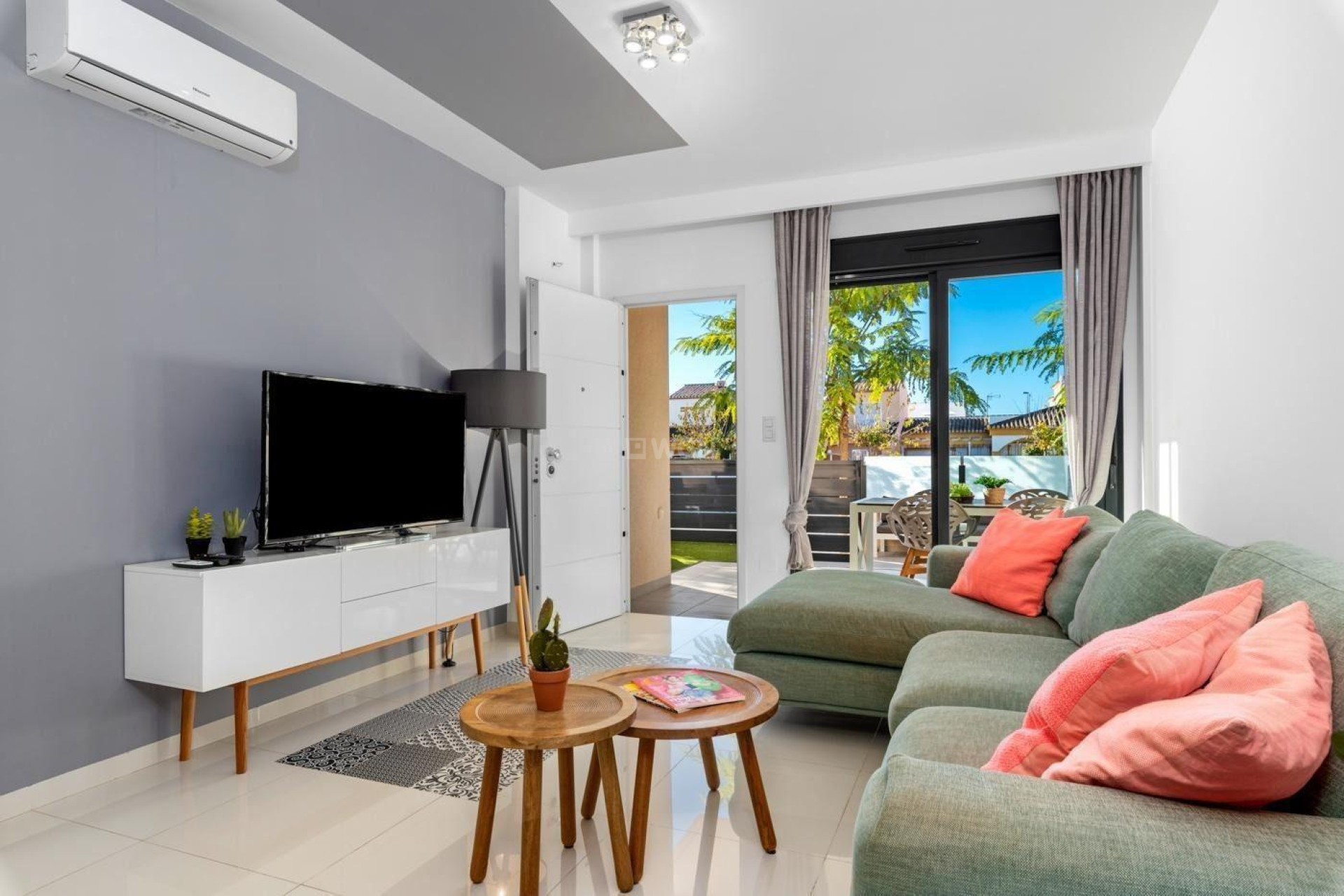 Reventa - Apartamento / piso - Pilar de la Horadada - Pueblo Latino