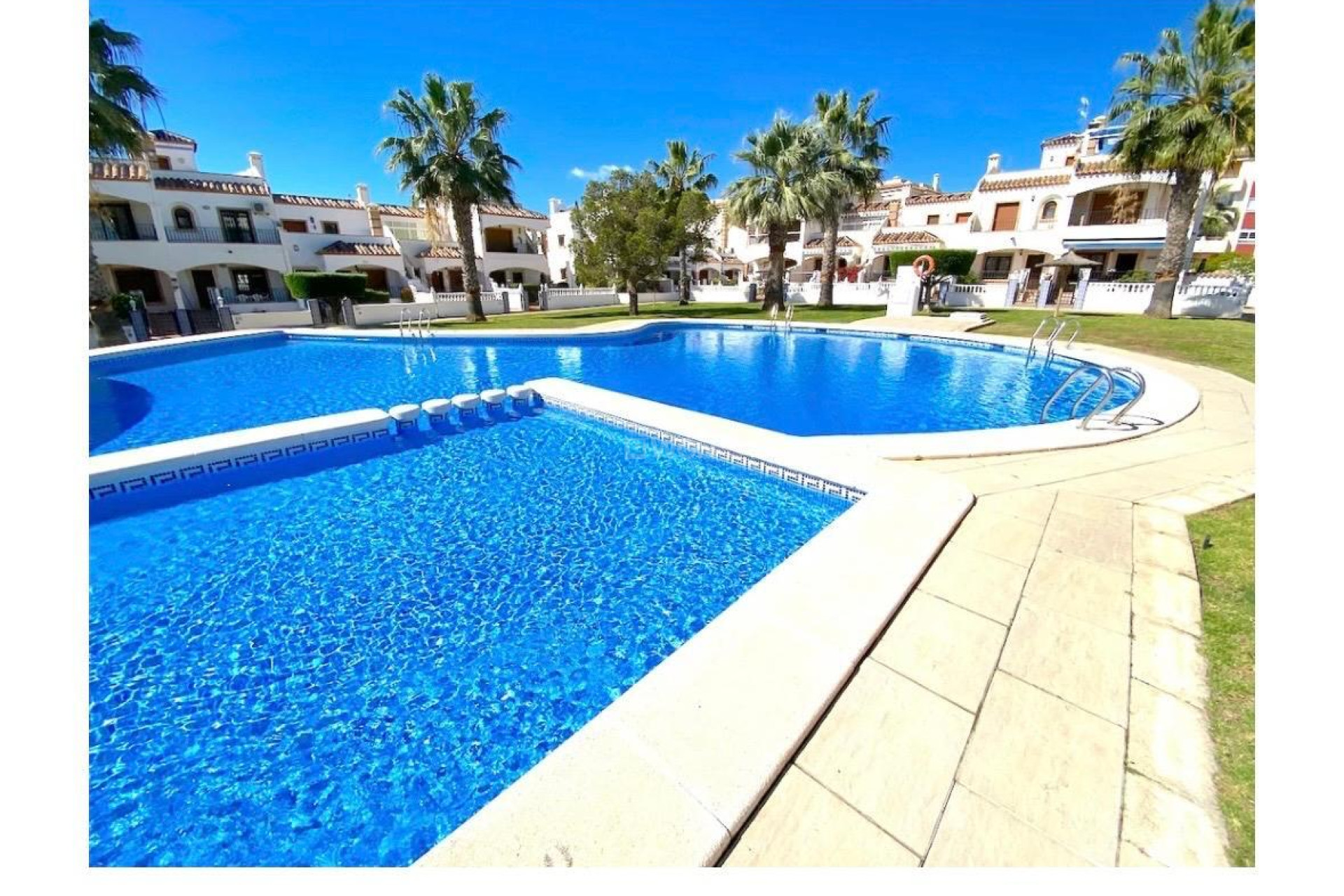 Reventa - Apartamento / piso - Playa Flamenca - Costa Blanca