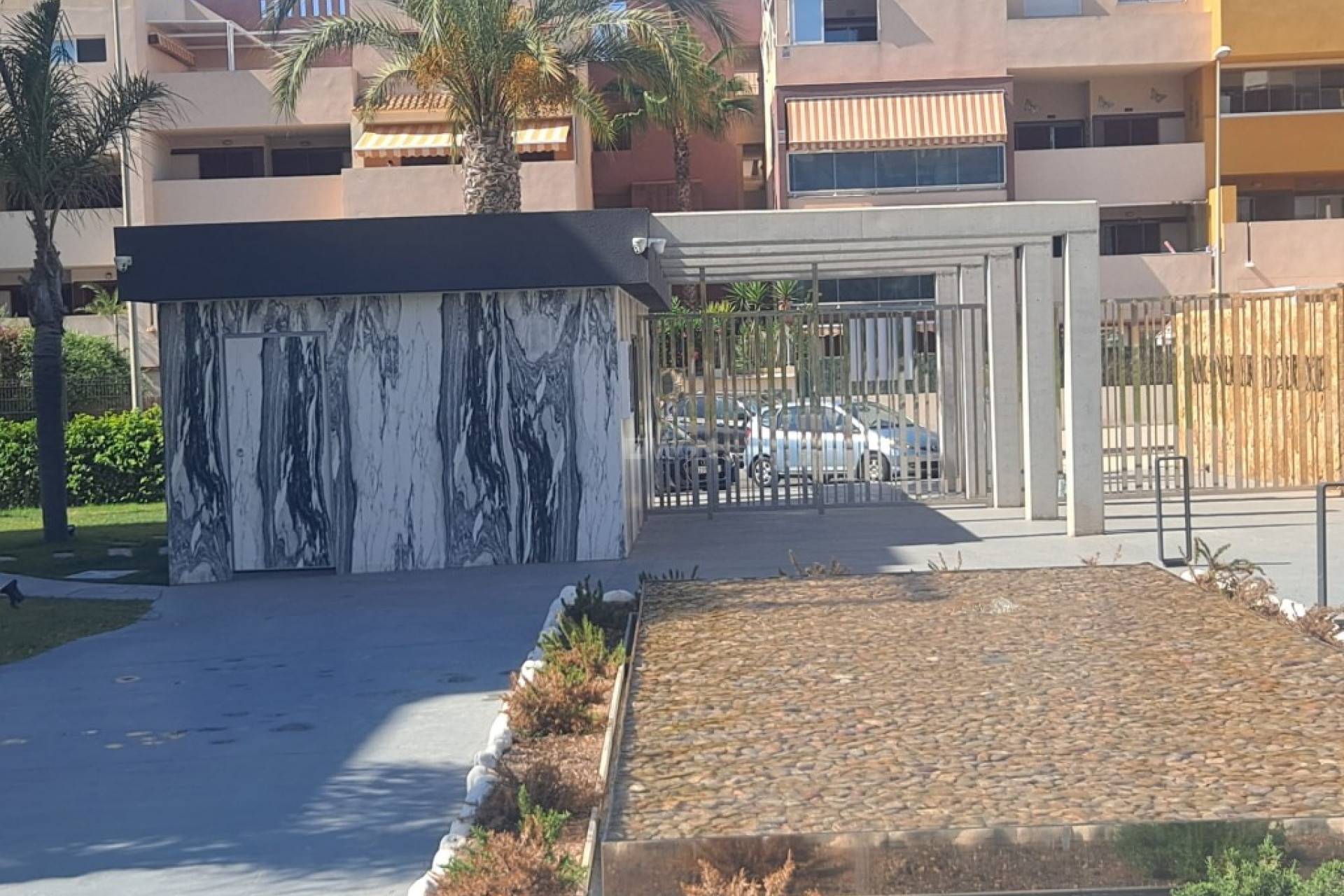 Reventa - Apartamento / piso - Playa Flamenca - Costa Blanca