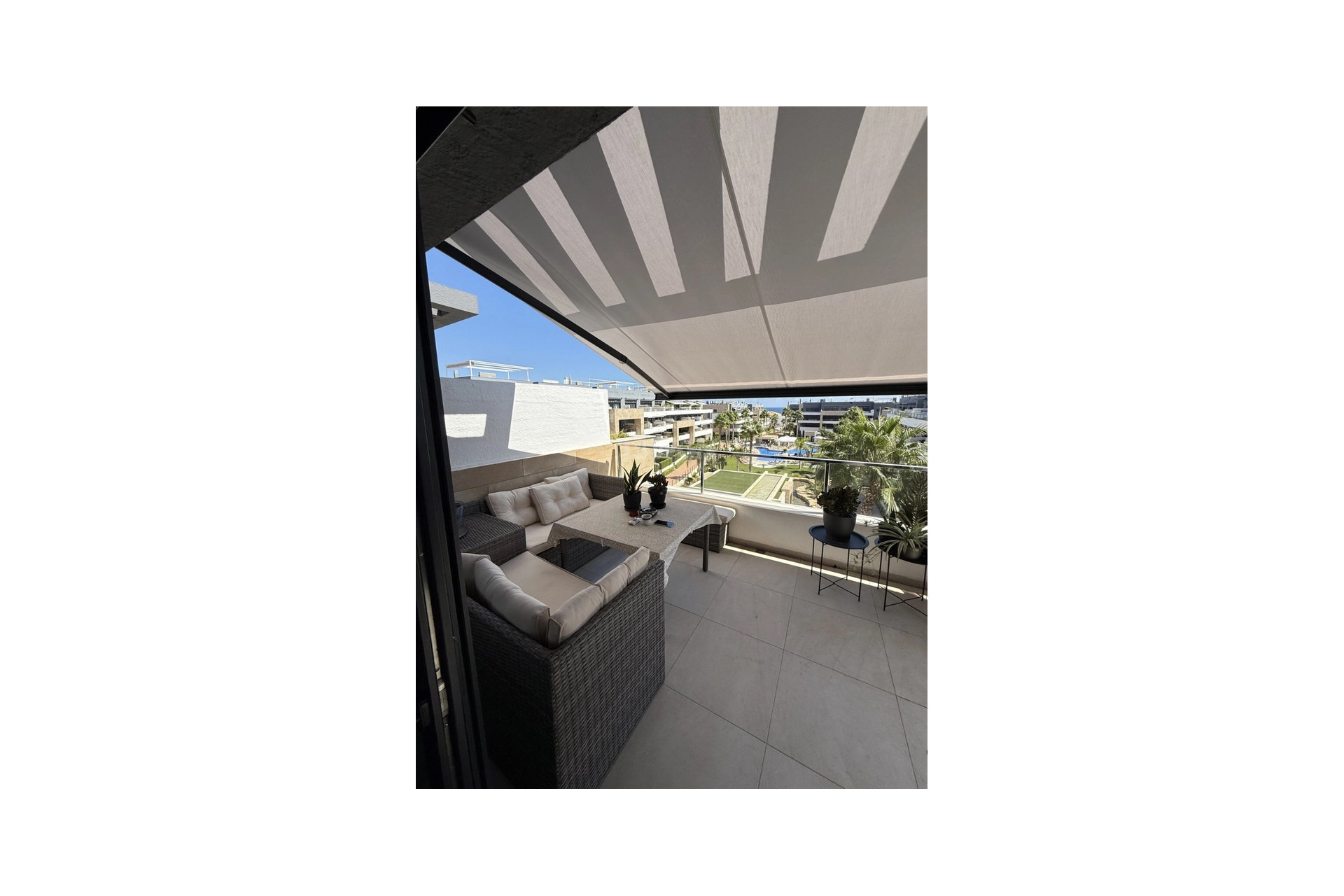 Reventa - Apartamento / piso - Playa Flamenca - Costa Blanca