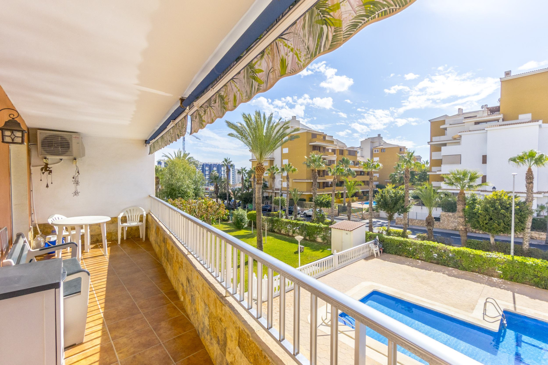 Reventa - Apartamento / piso - Punta Prima - Costa Blanca