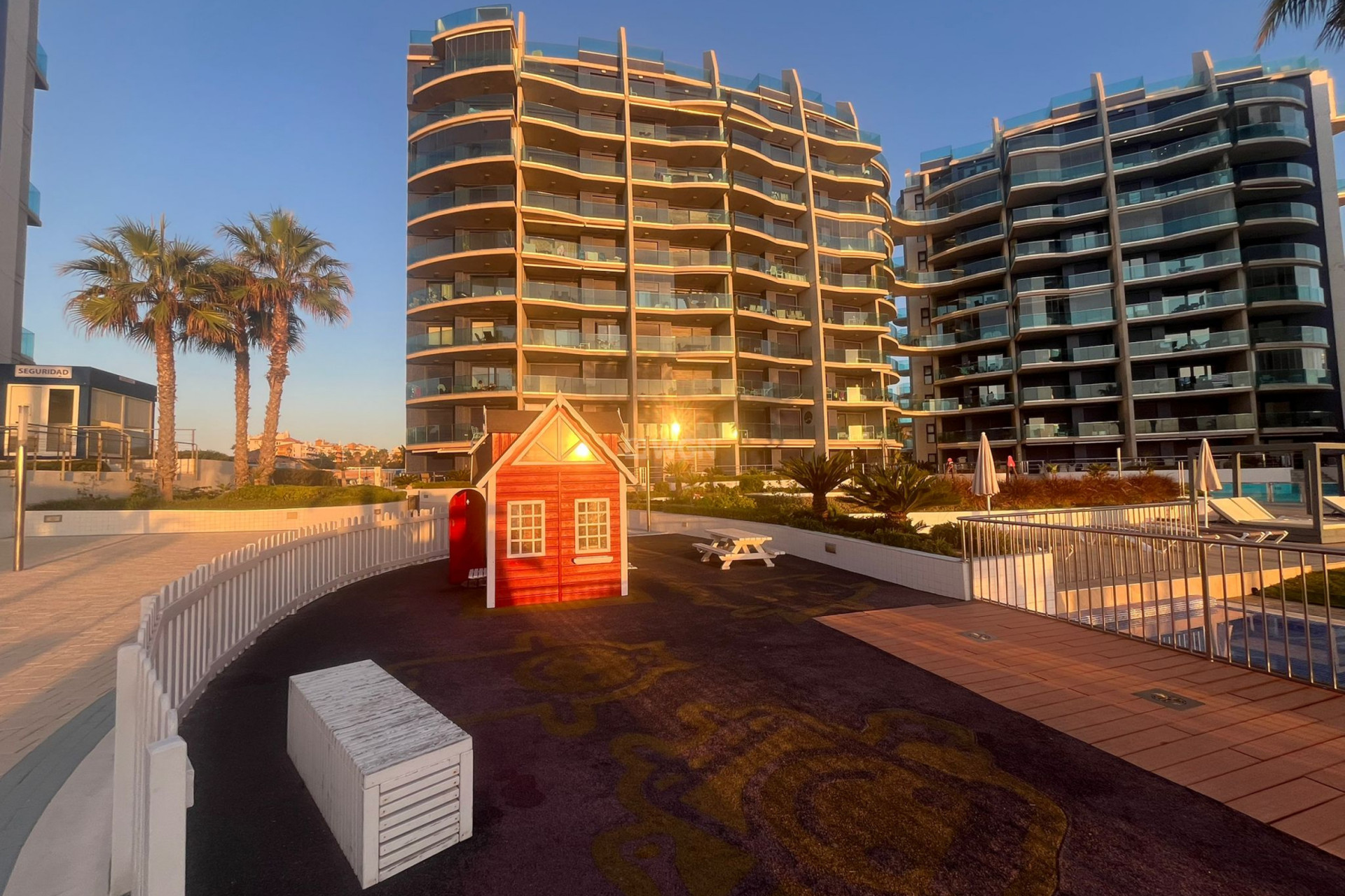 Reventa - Apartamento / piso - Punta Prima - Costa Blanca