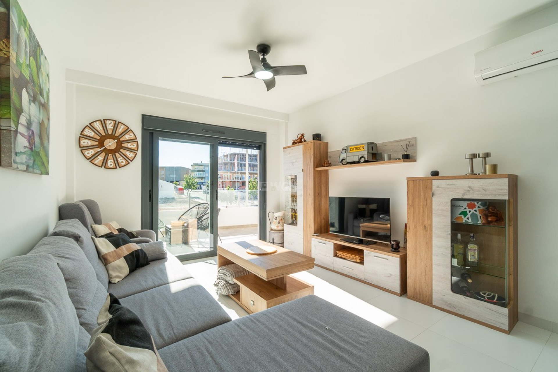 Reventa - Apartamento / piso - San Miguel de Salinas - Inland