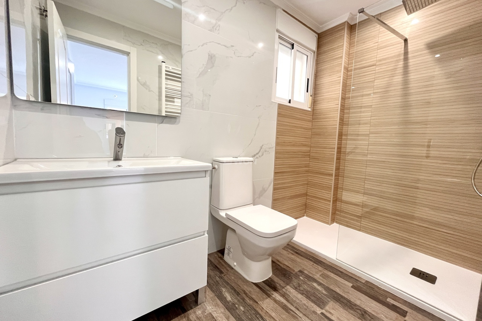 Reventa - Apartamento / piso - San Miguel de Salinas - Inland