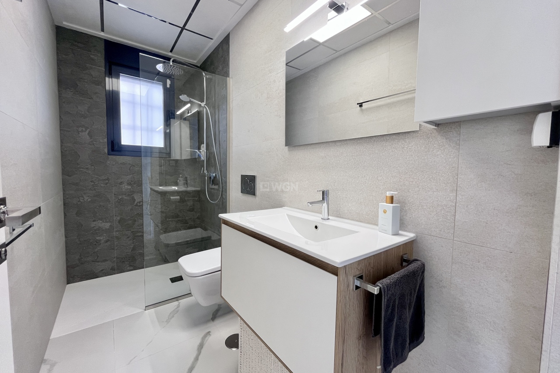 Reventa - Apartamento / piso - San Miguel de Salinas - Inland