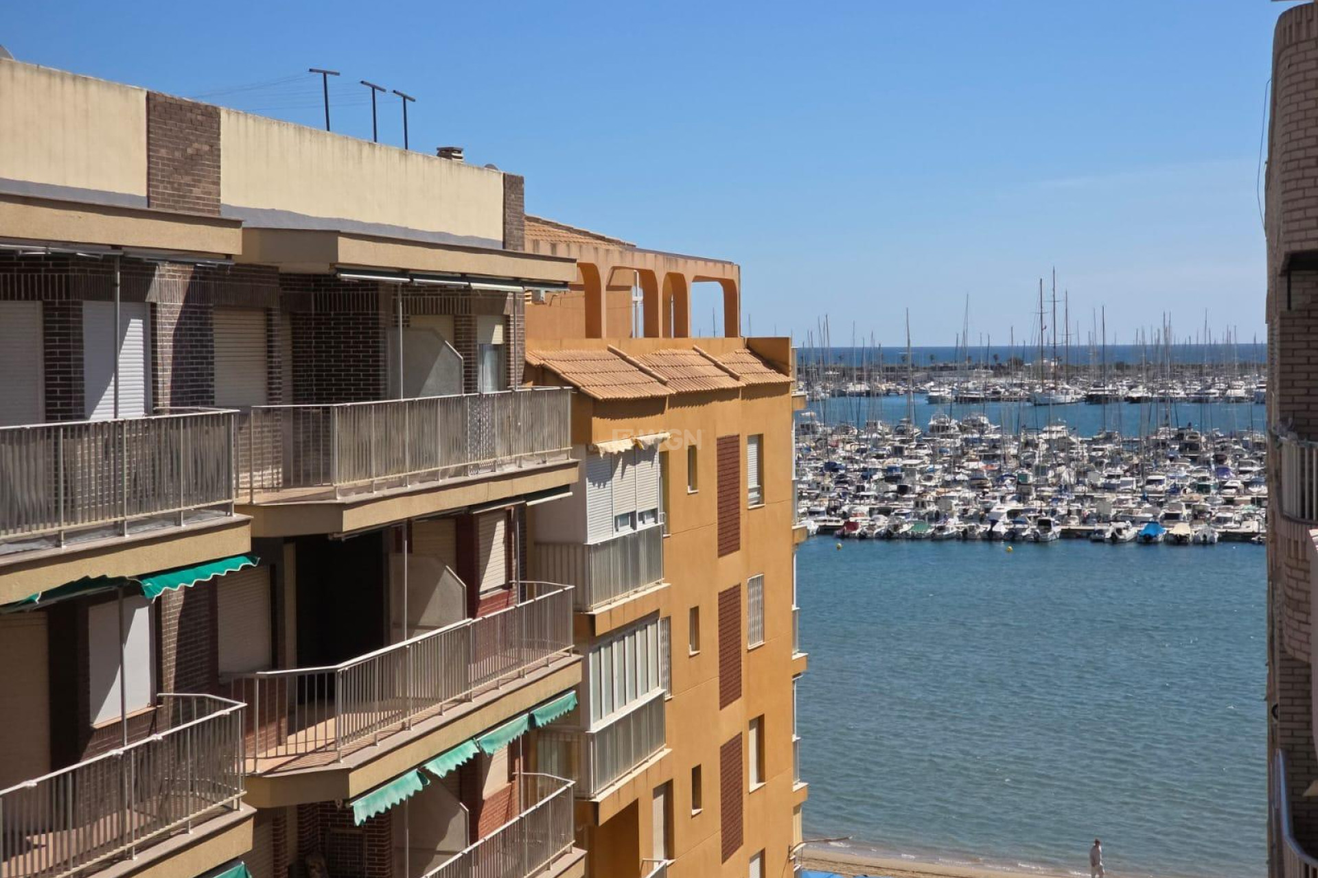 Reventa - Apartamento / piso - Torrevieja - Acequion