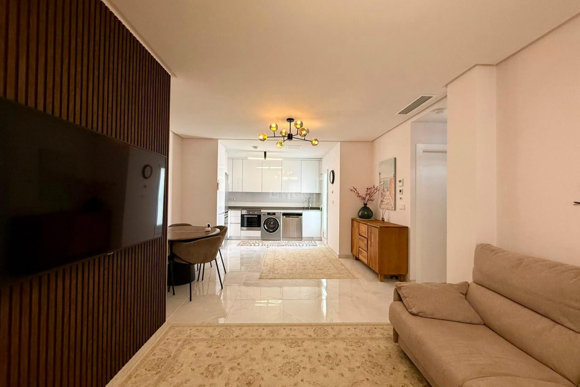 Reventa - Apartamento / piso - Torrevieja - aguas nuevas