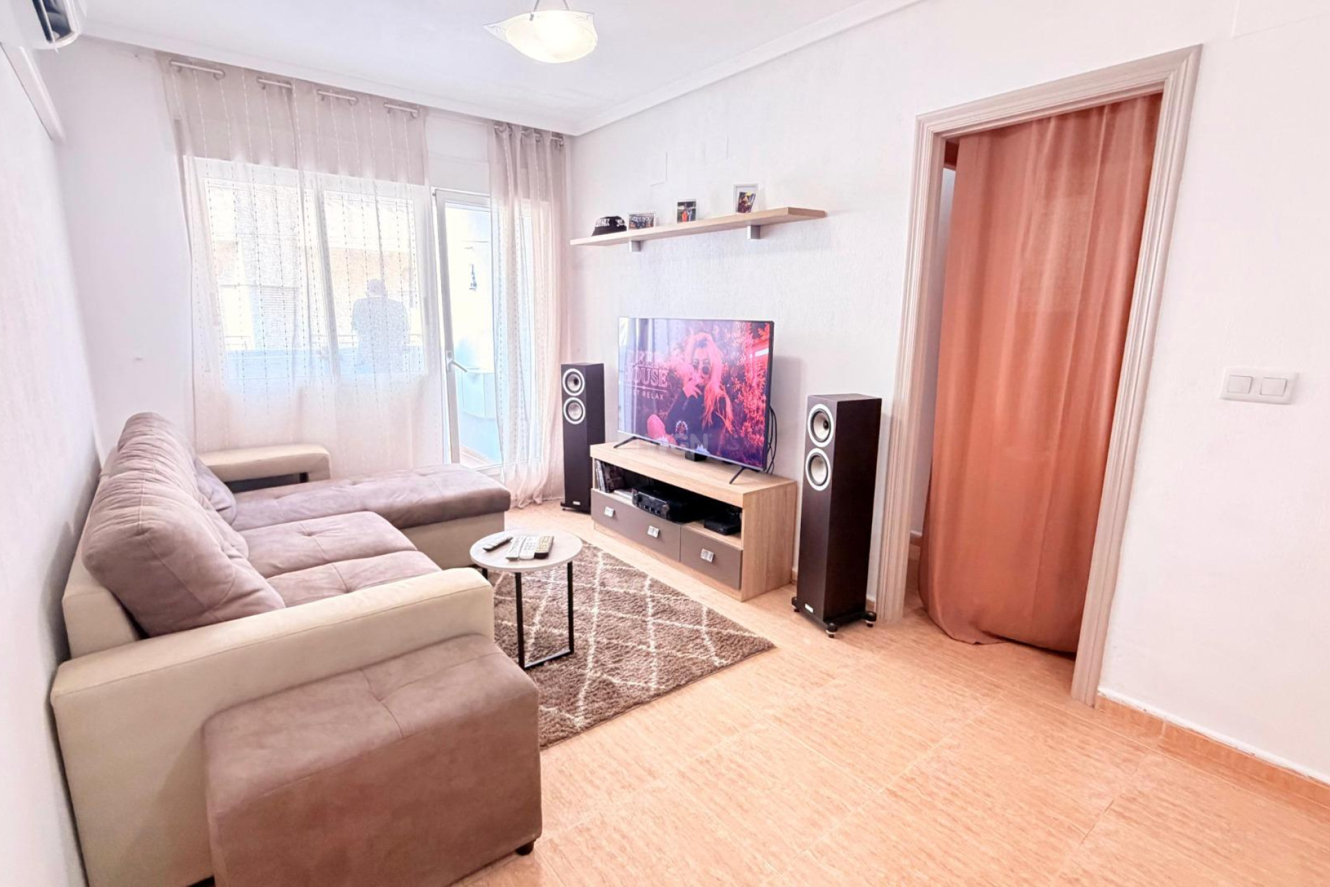 Reventa - Apartamento / piso - Torrevieja - Centro - Muelle Pesquero