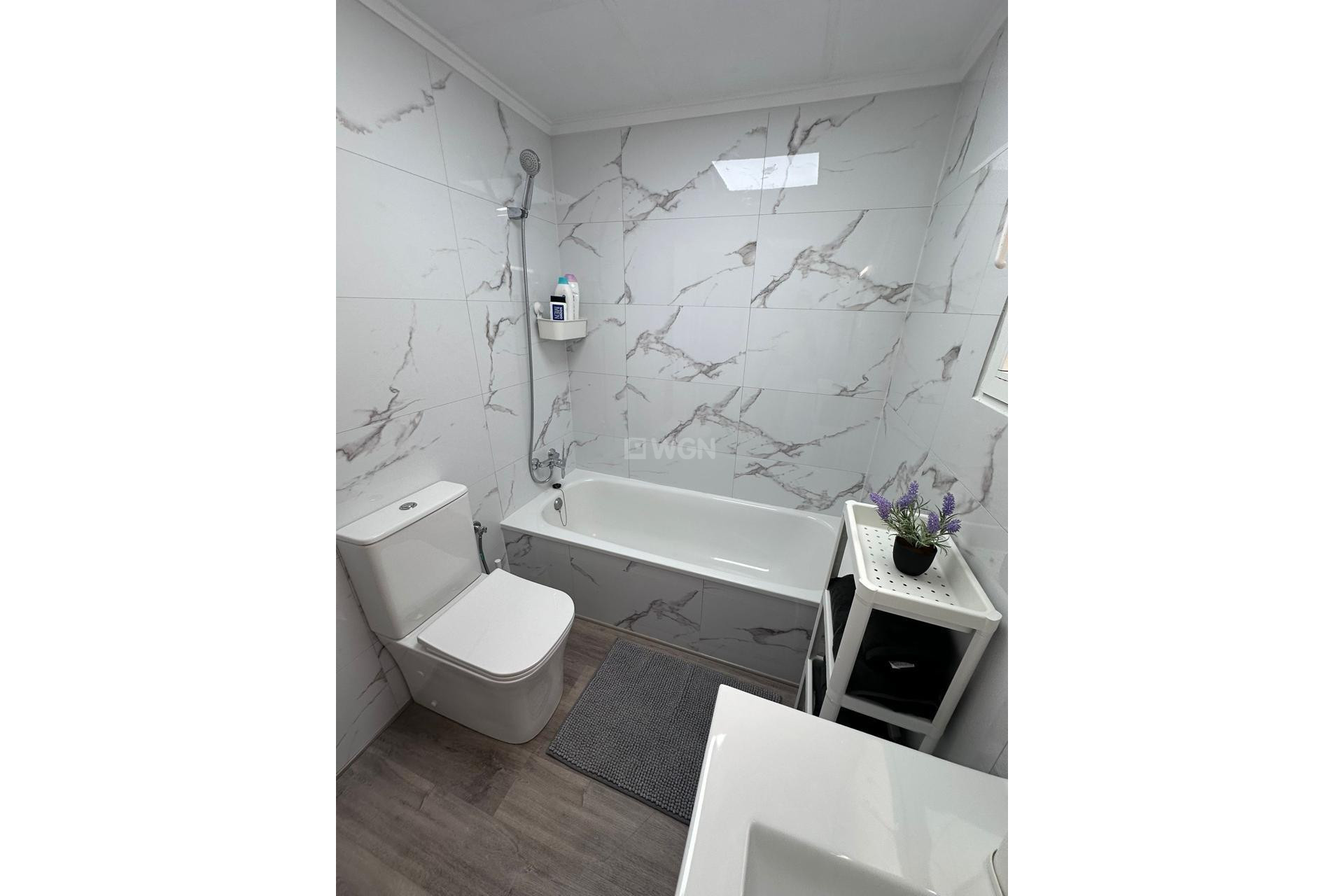 Reventa - Apartamento / piso - Torrevieja - Centro - Muelle Pesquero